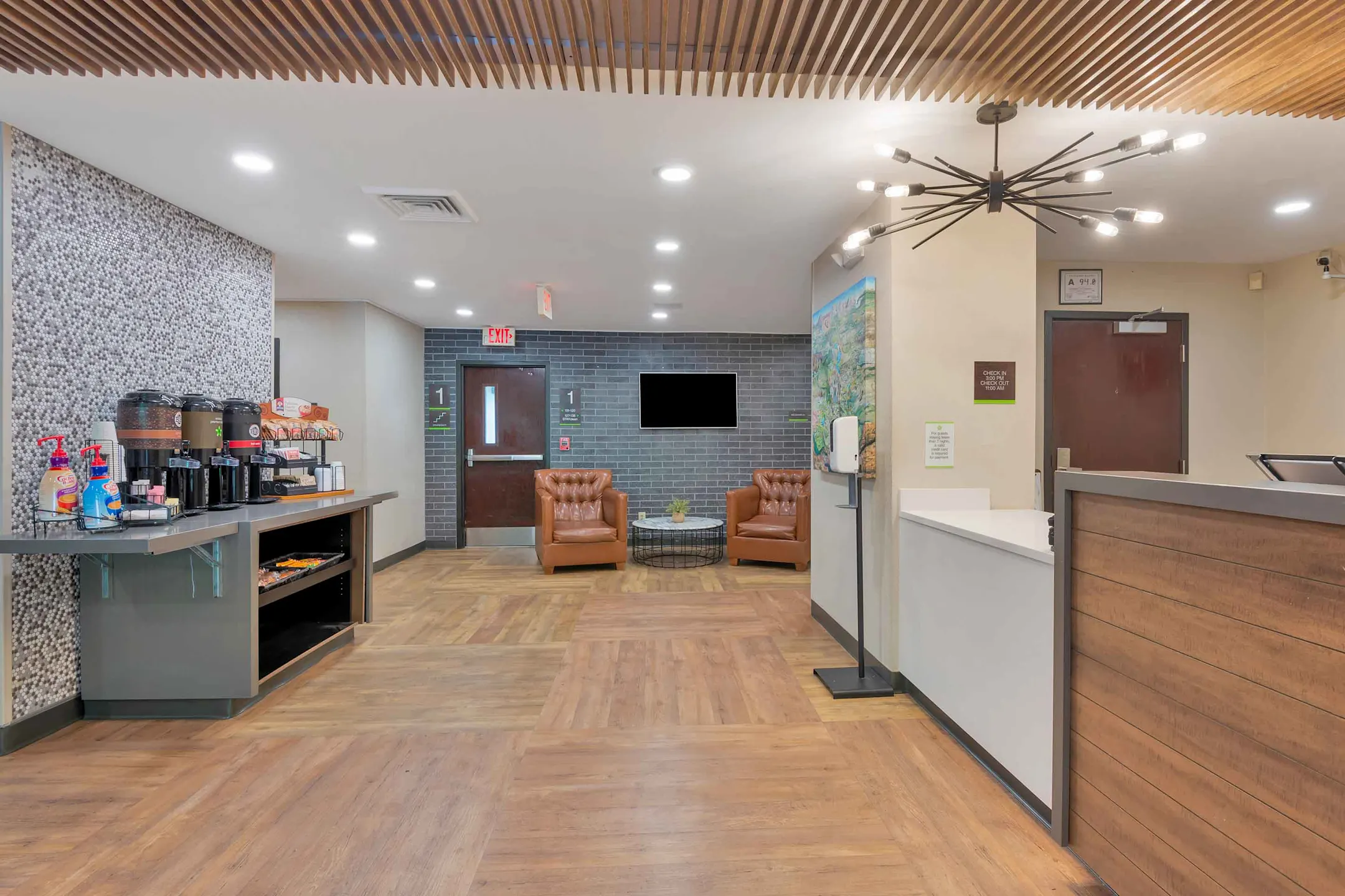 Furnished Studio Charlotte Tyvola Rd. 6035 Tyvola Glen Circle