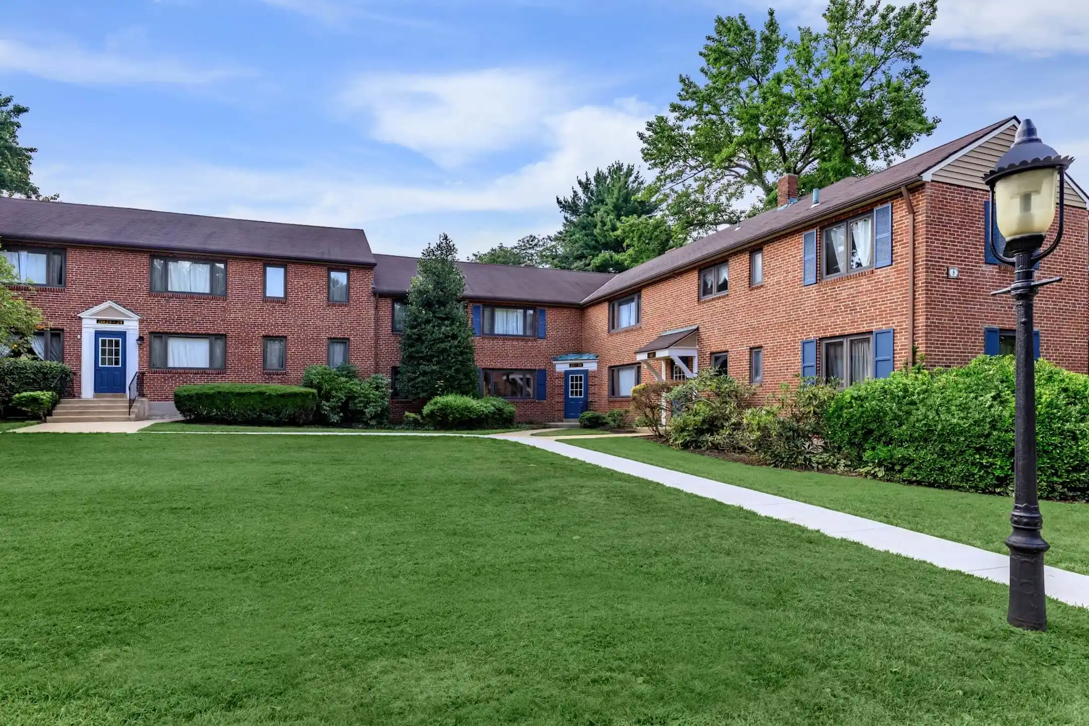 Drexelbrook Residential Community Apartments Drexel Hill, PA 19026