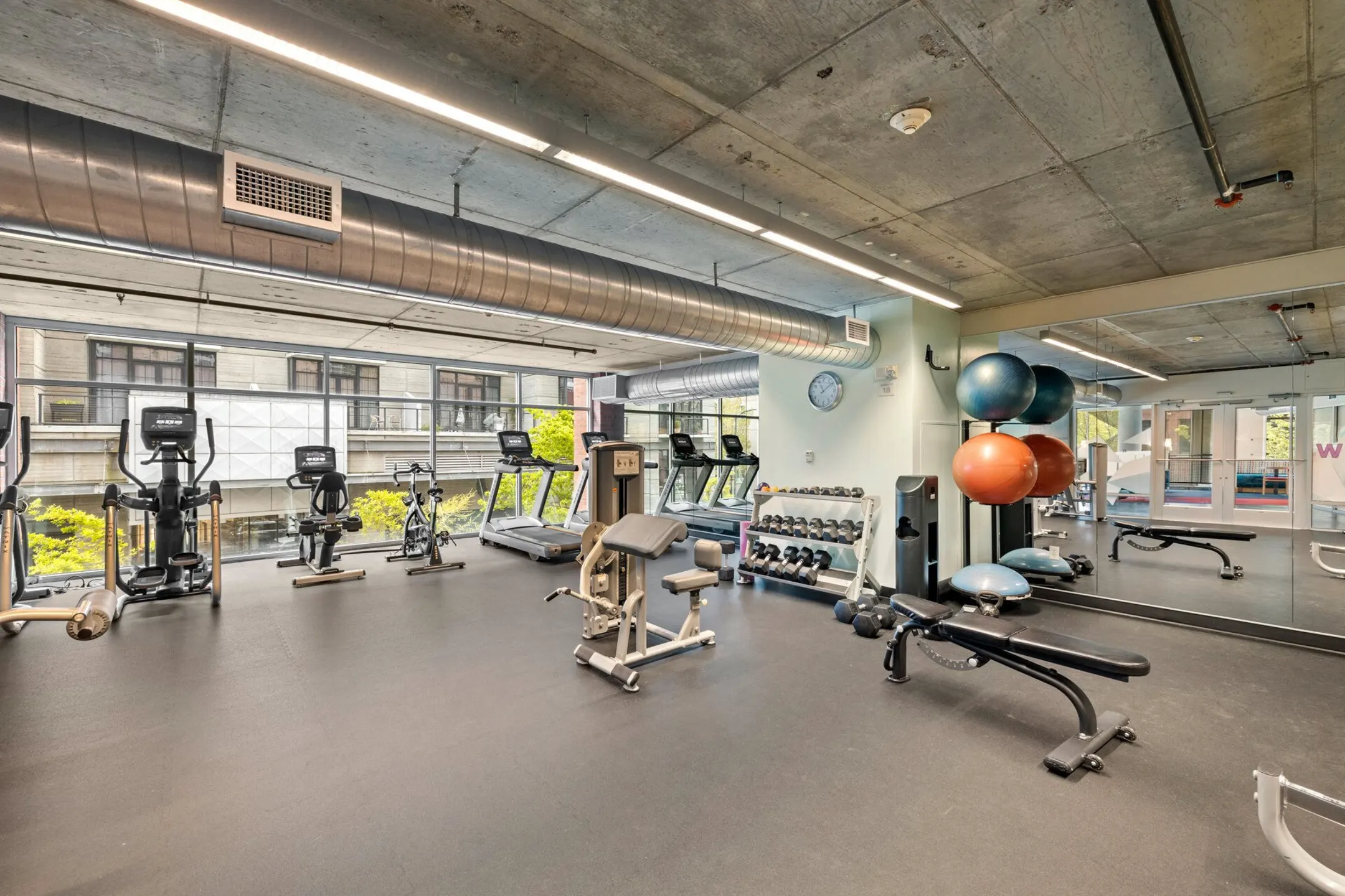 Fitness Weight Room - Asa Flats & Lofts - Portland, OR