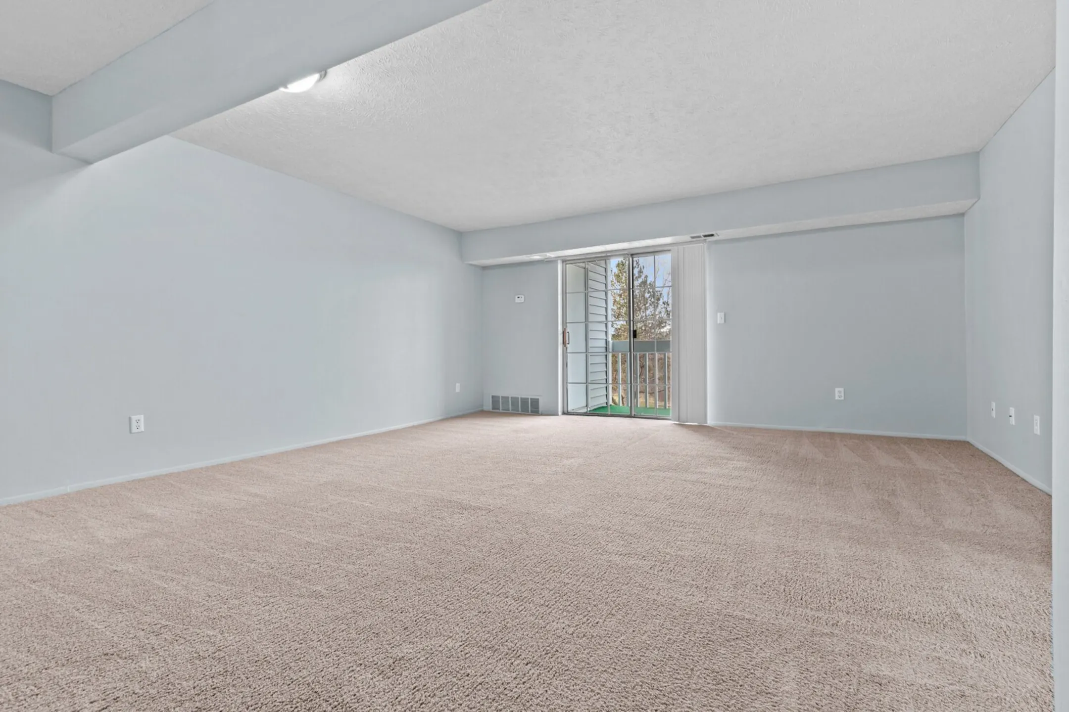 Fairfax Apartments Apartments Lansing, MI 48917