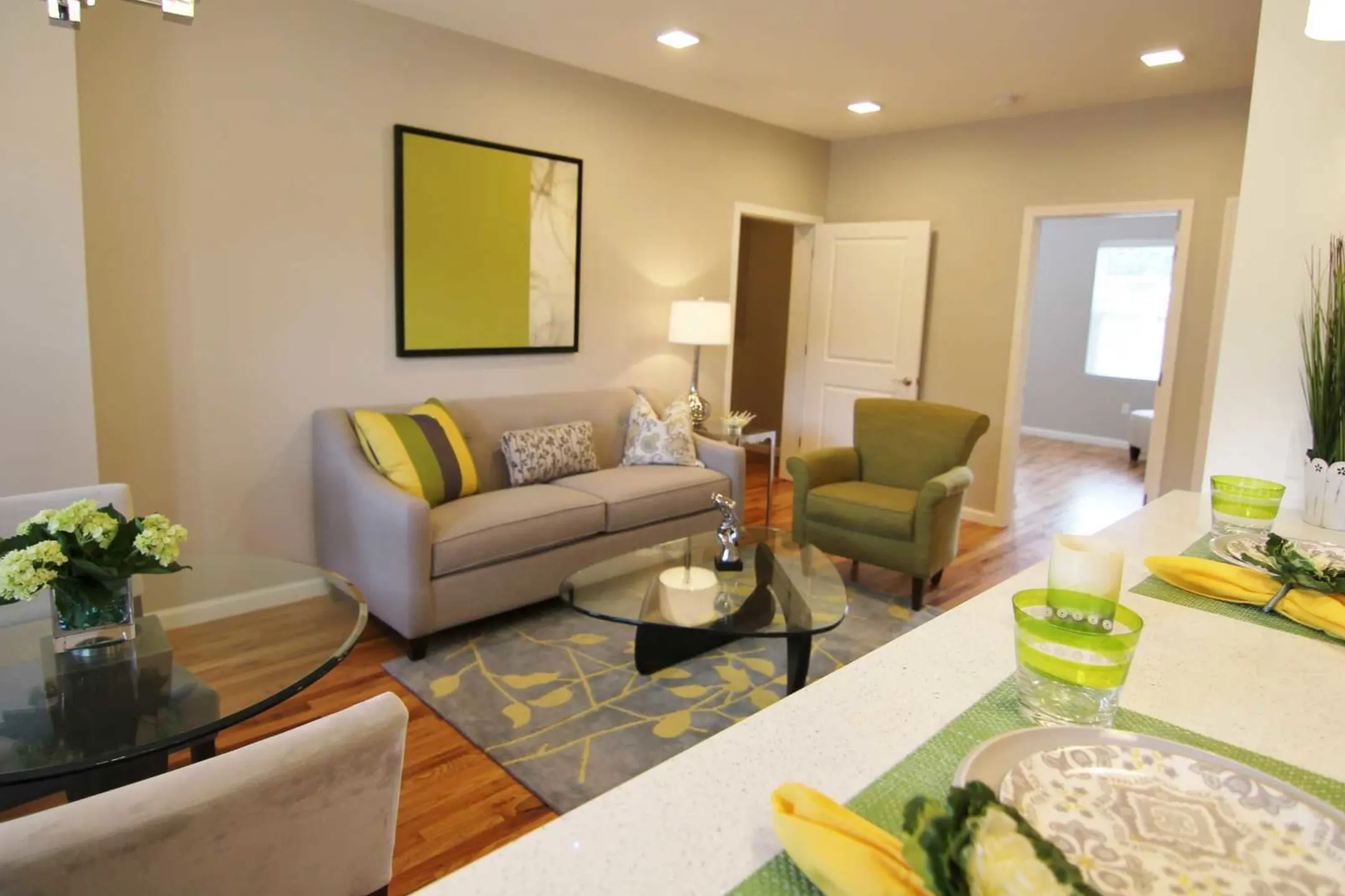 Living Room - Ken Gardens - Cliffwood, NJ