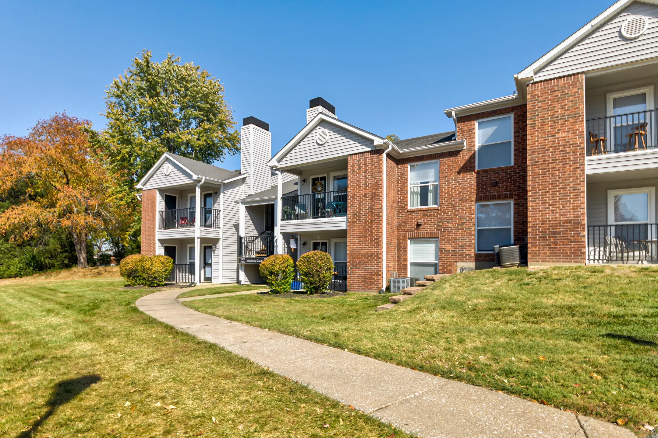 Remington Apartment Homes 3545 Veterans Memorial Parkway Saint