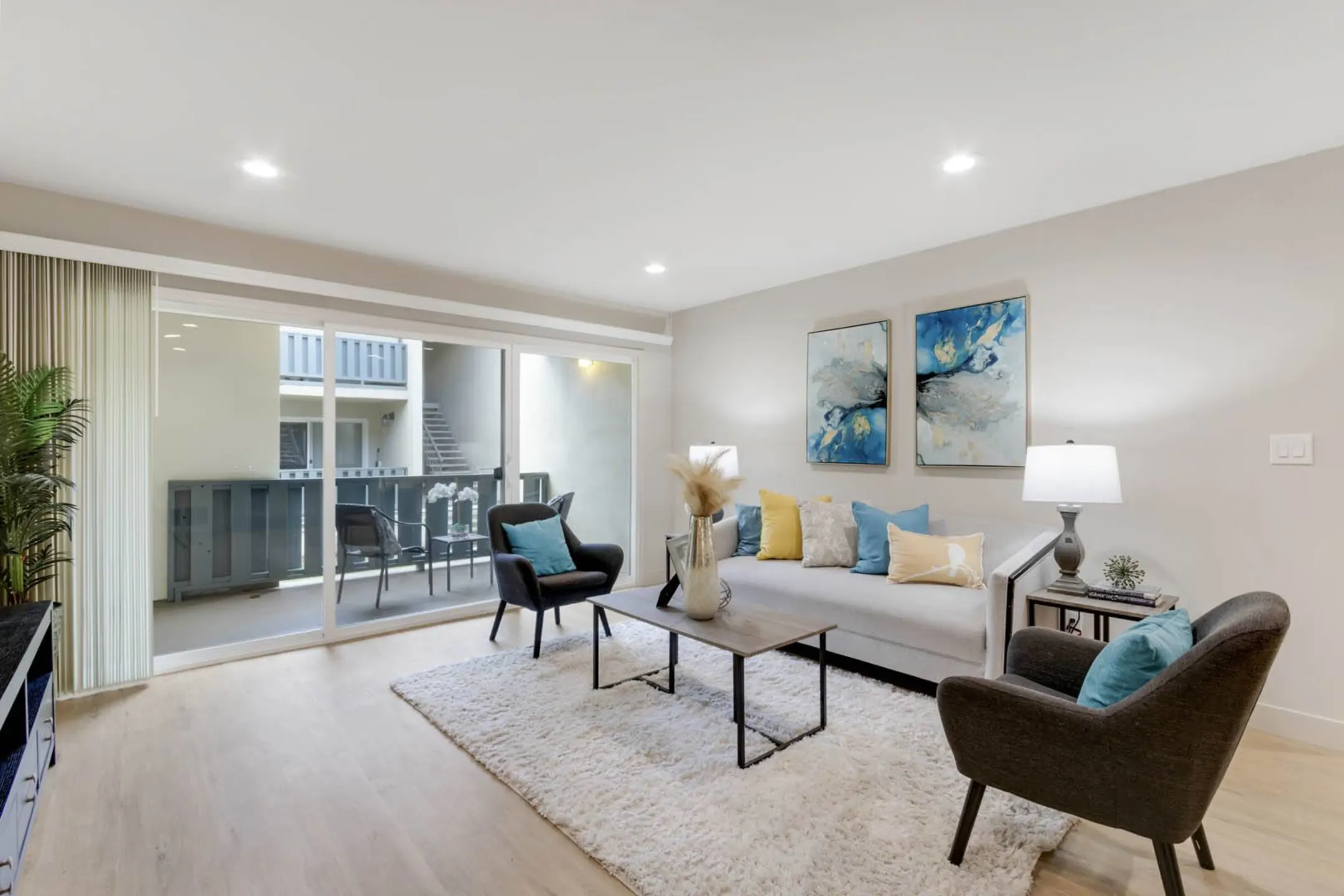 Living Room - Crestview Apartments - Belmont, CA