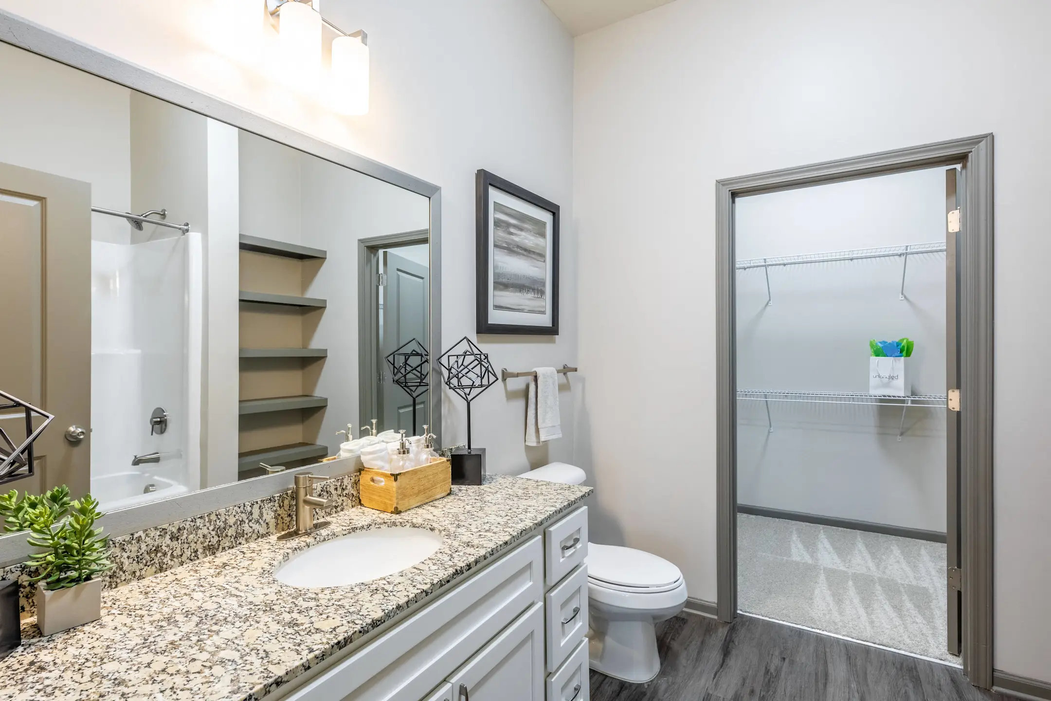 Junction at Antiquity 22415 Market Street Cornelius, NC Apartments