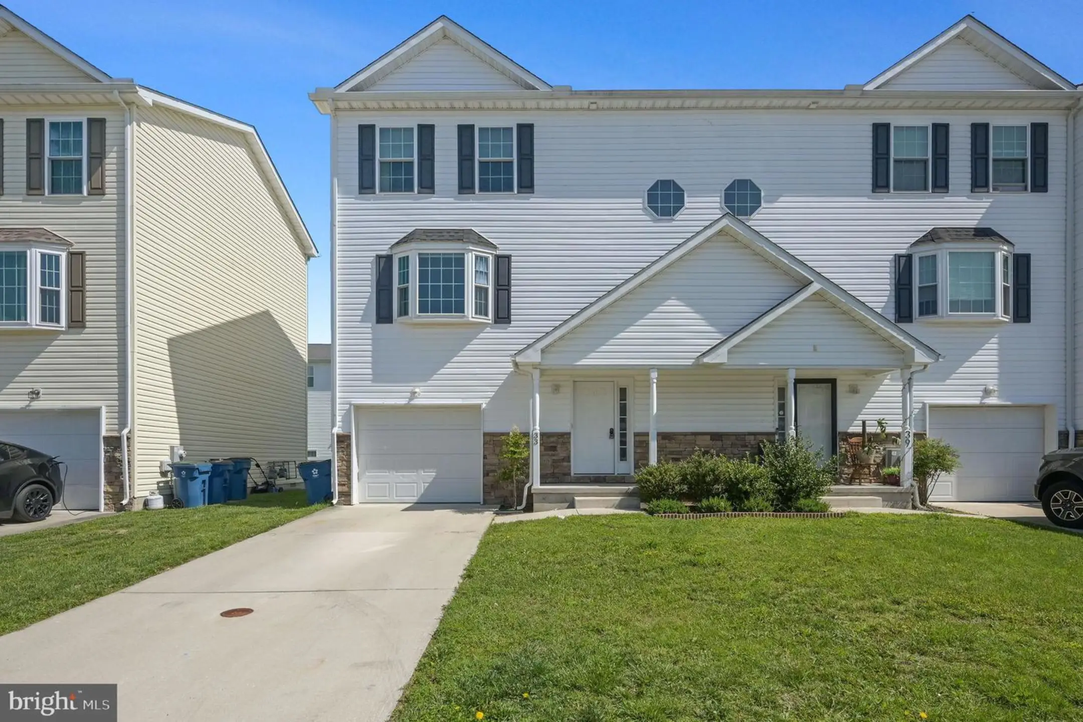 33 Pepperwood Dr  