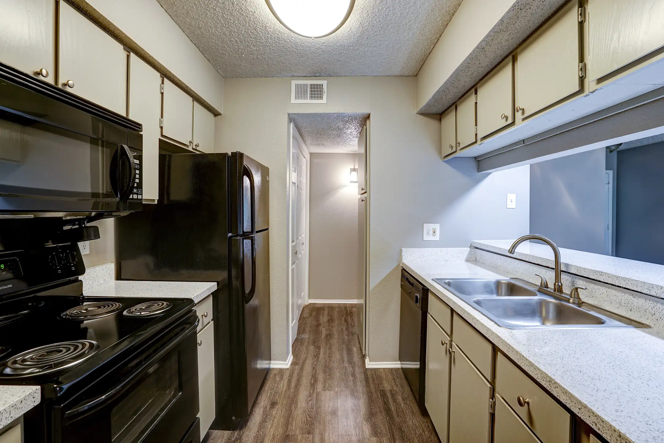 Whispering Oaks Apartments Apartments North Richland Hills, TX 76180