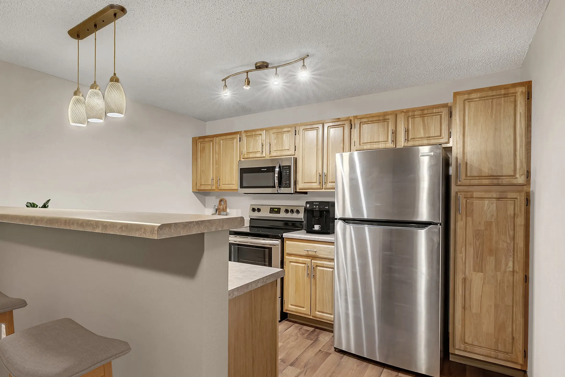 Grand Gateway Apartments 4005 24th St S Saint Cloud, MN Apartments