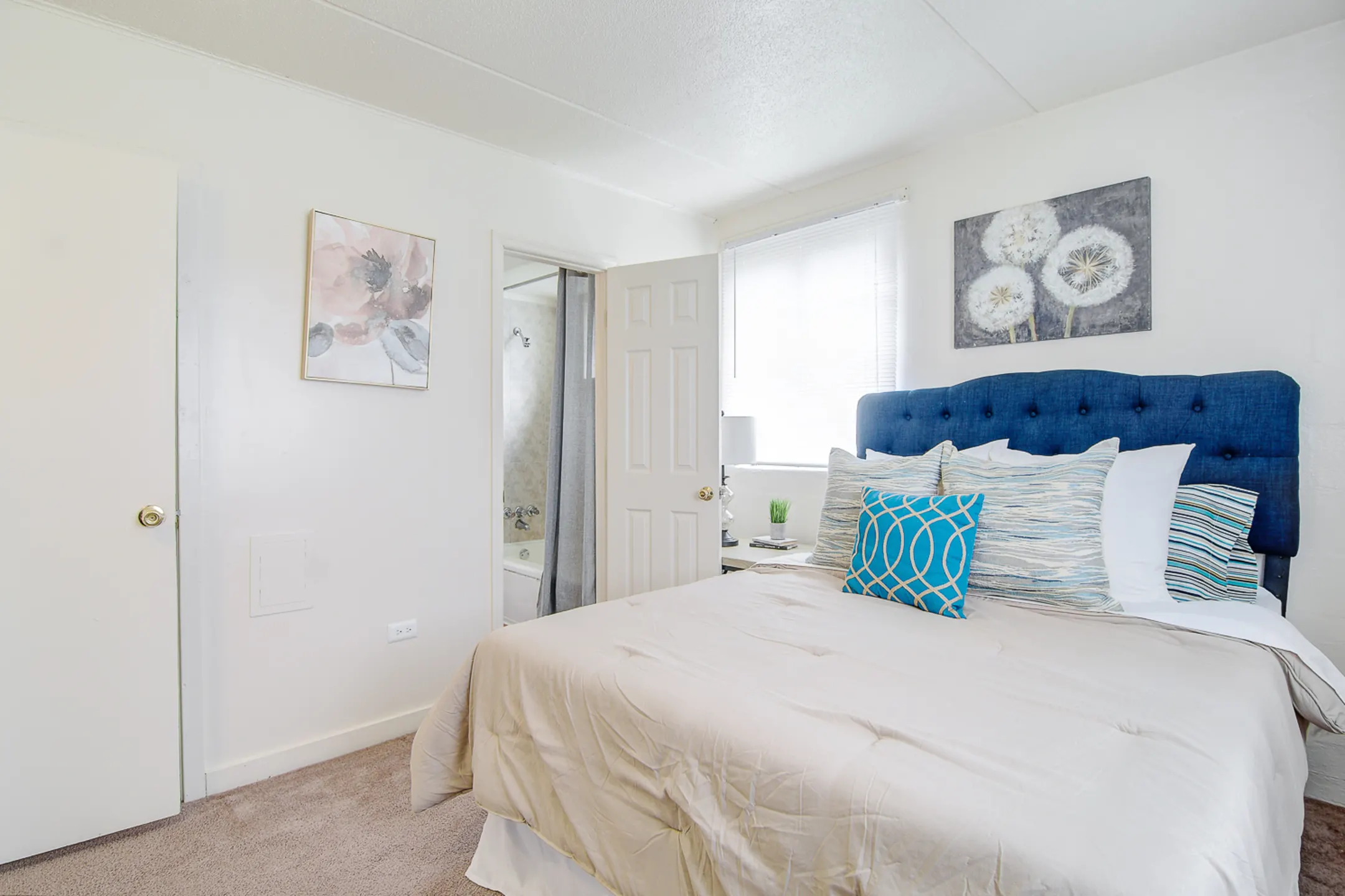 Sedgefield Apartments 5941 Willard Dr Hanahan, SC Apartments for