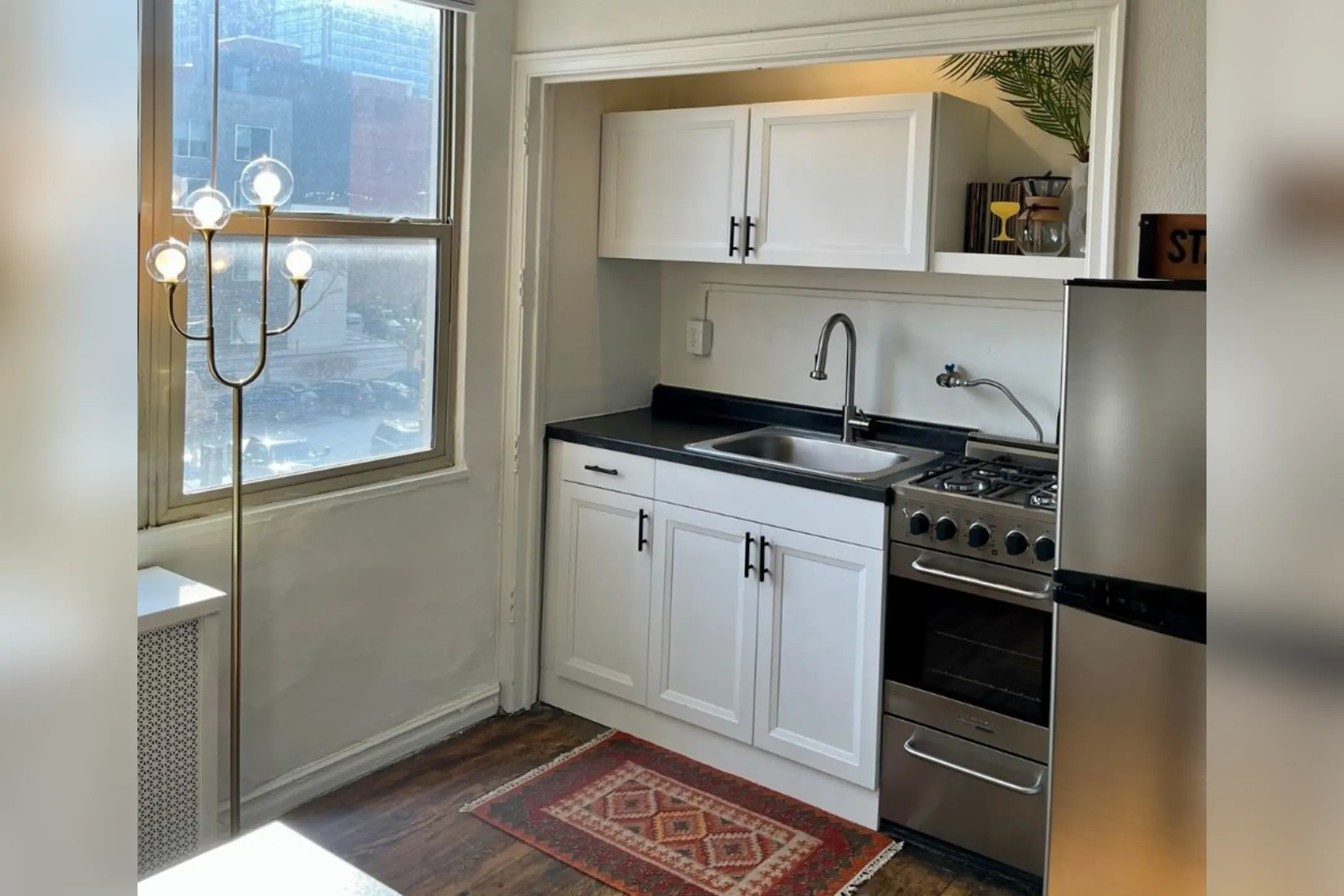 Devonshire Apartments 412 N Alabama St Indianapolis, IN Apartments