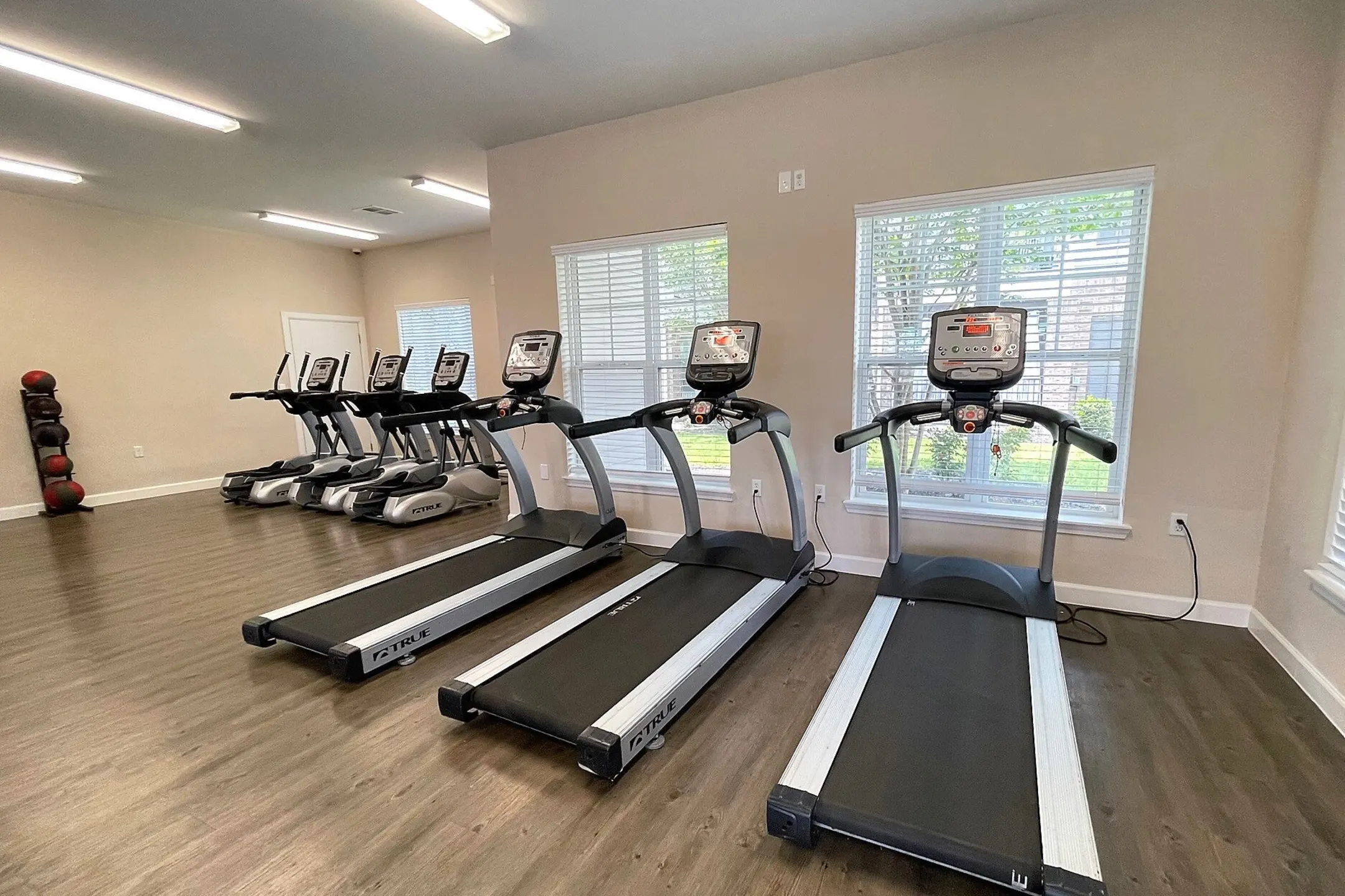 Evergreen at River Oaks Apartments Lake Charles, LA 70605