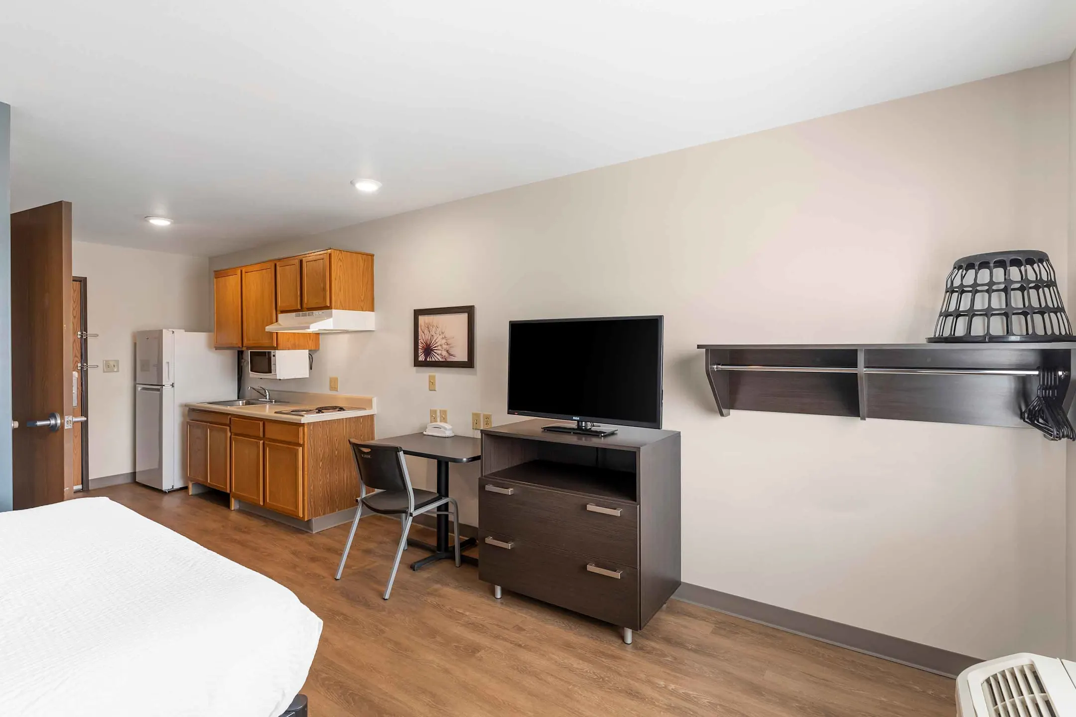 Furnished Studio Firestone 11334 Business Park Cir Firestone, CO