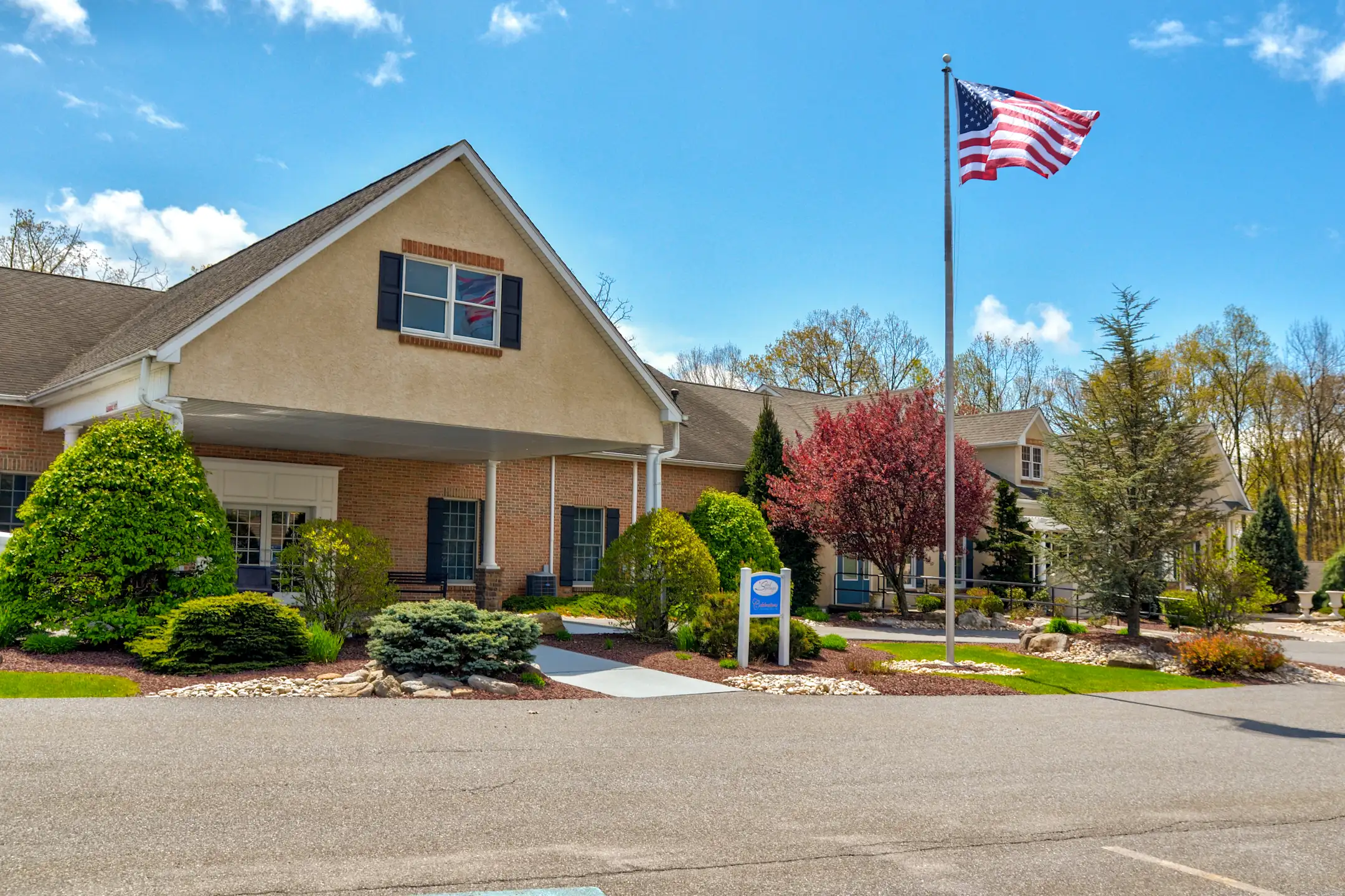 Lofts at Sand Springs Apartments Drums, PA 18222