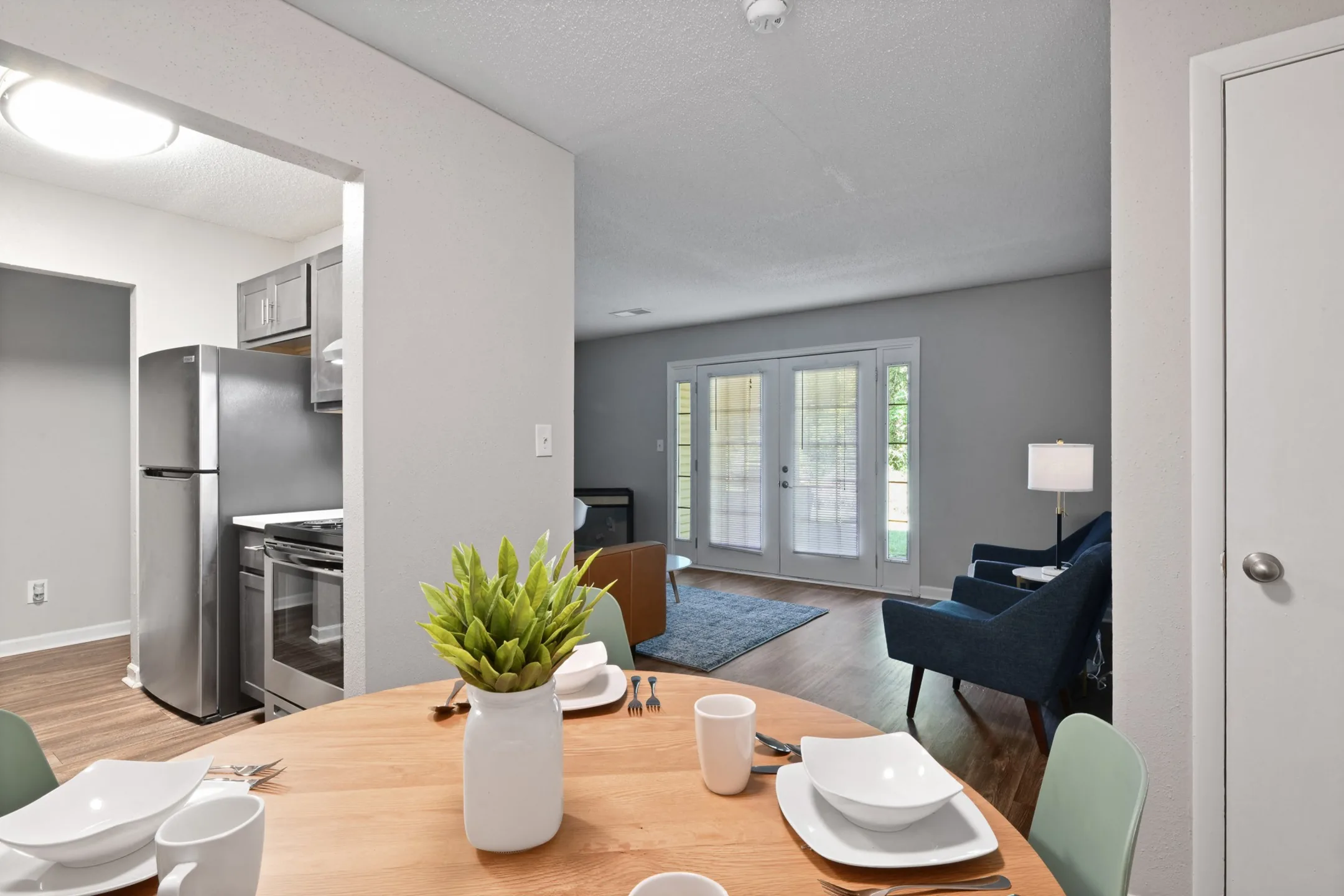 Premier Apartments 7200 Six Flags Pkwy Austell, GA Apartments for