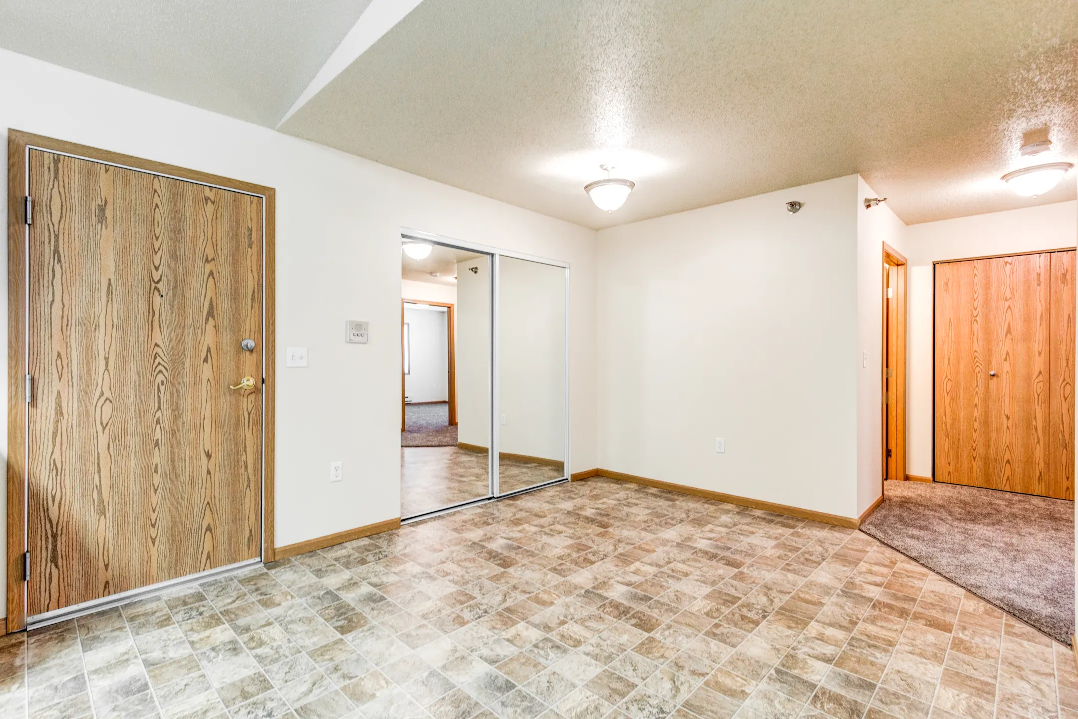 Living Room - Country Meadows - Fargo, ND