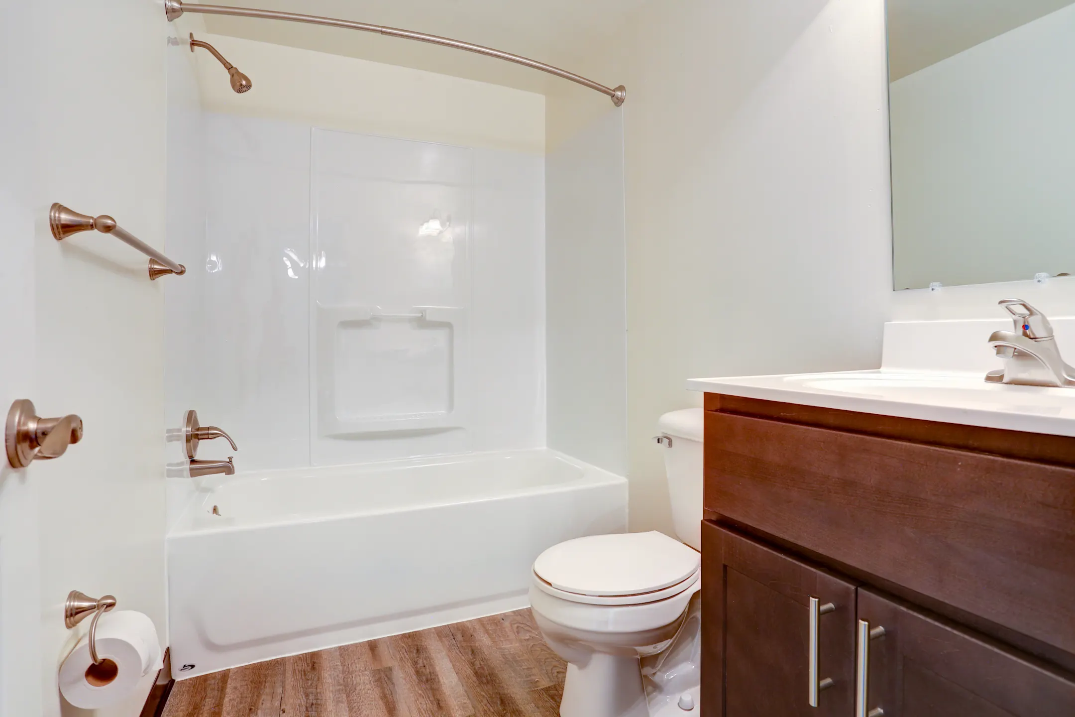 Spring Ridge Apartments Whitehall, PA 18052