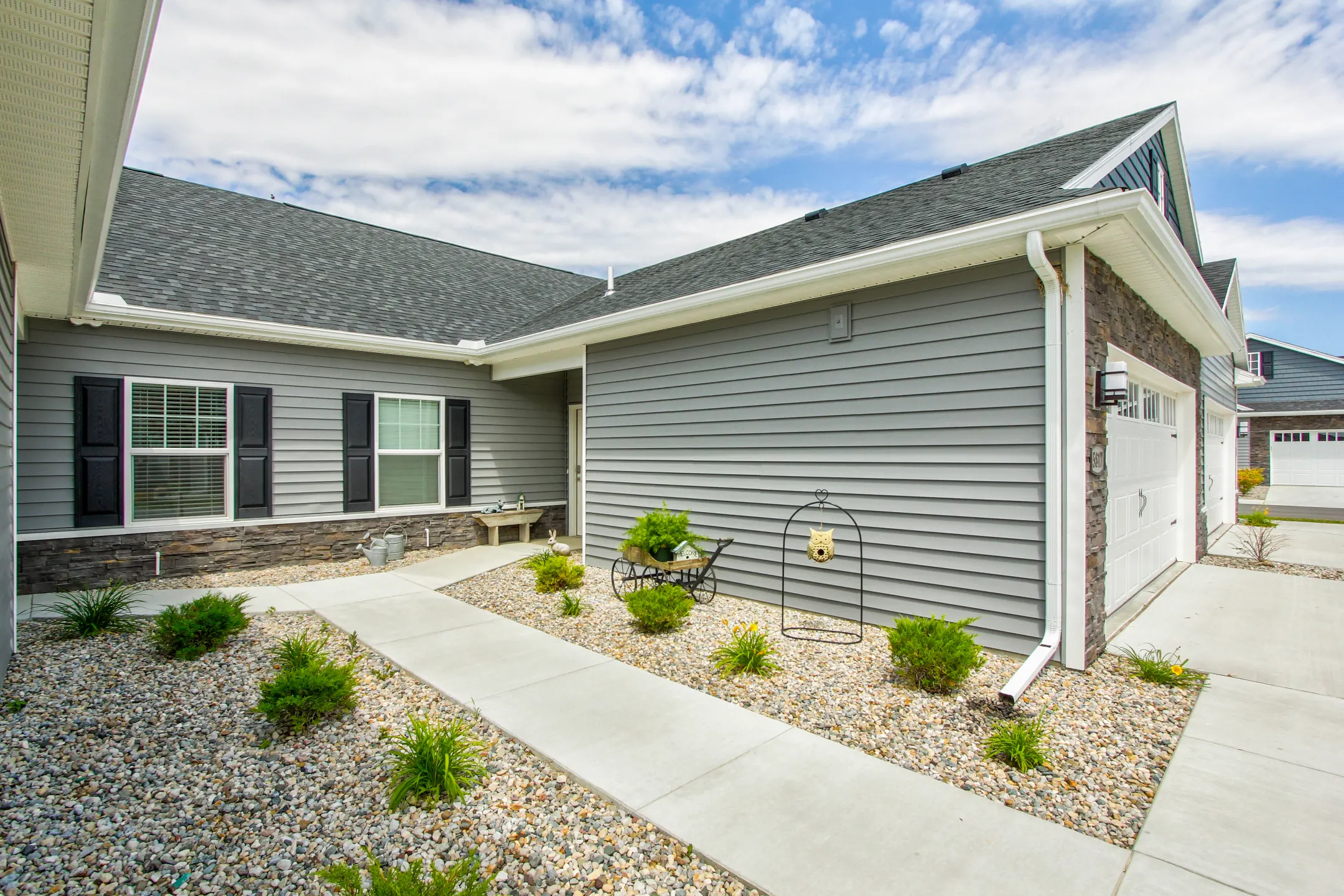 The Colony Fallen Timbers Apartments Waterville, OH 43566