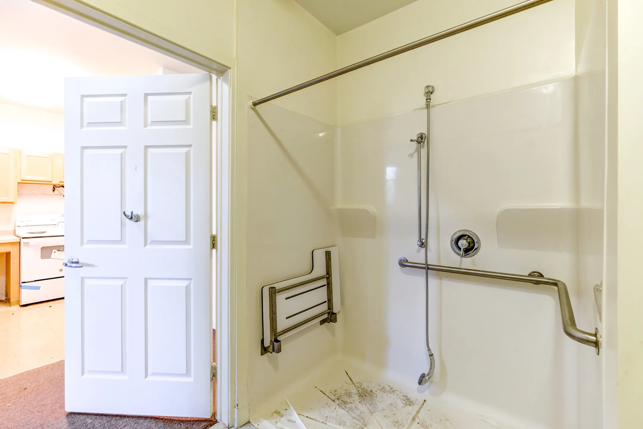 Birchwood at Newton Green Apartments Bladensburg, MD 20710