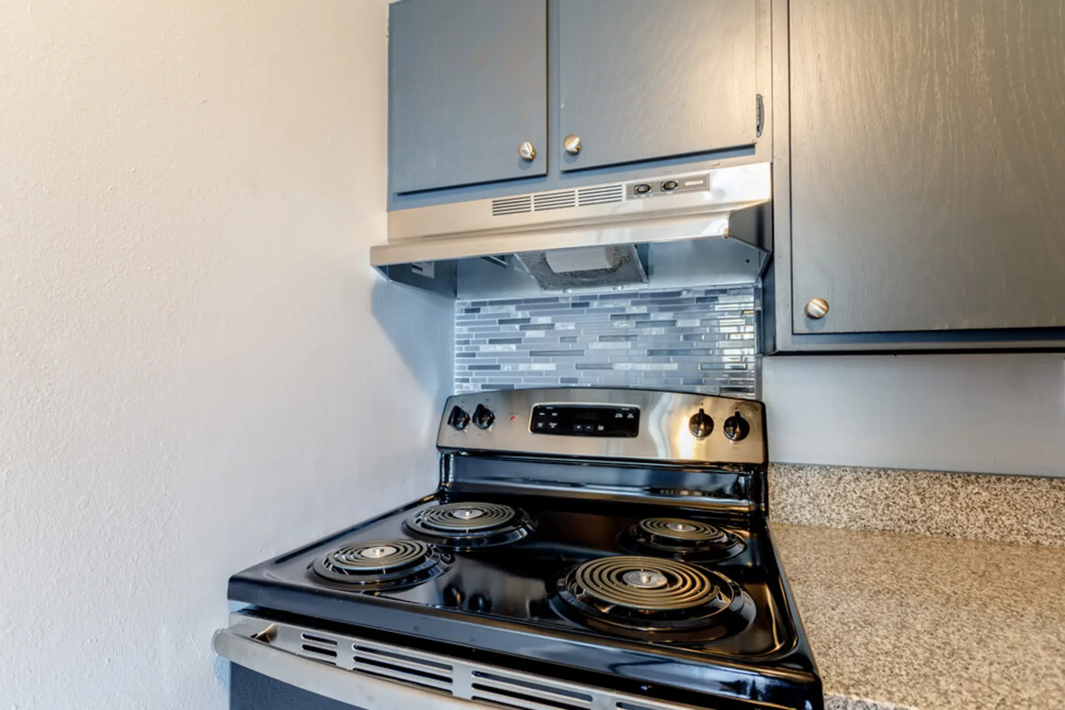 Knight Apartments in Downtown Greeley 1515 7th Avenue Greeley, CO