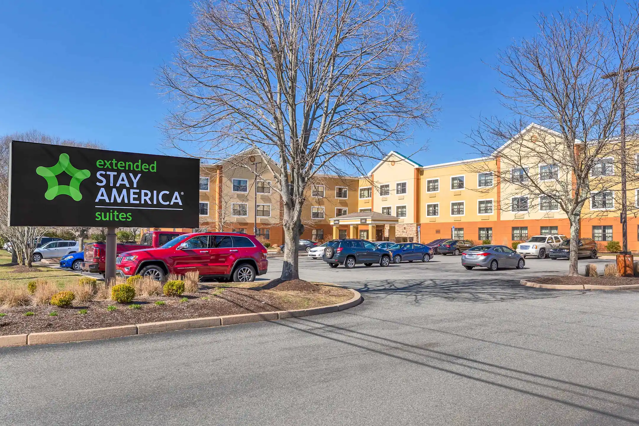 Furnished Studio Providence Warwick Apartments Warwick, RI 02886