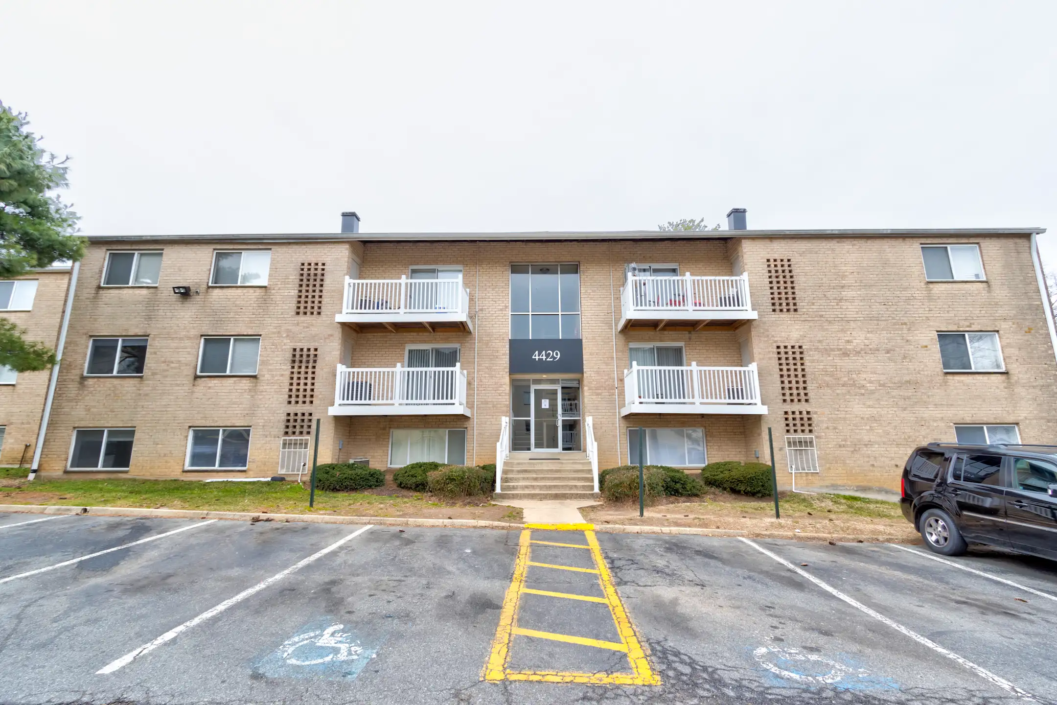 Admiral Place 4400 Rena Rd Suitland, MD Apartments for Rent Rent.