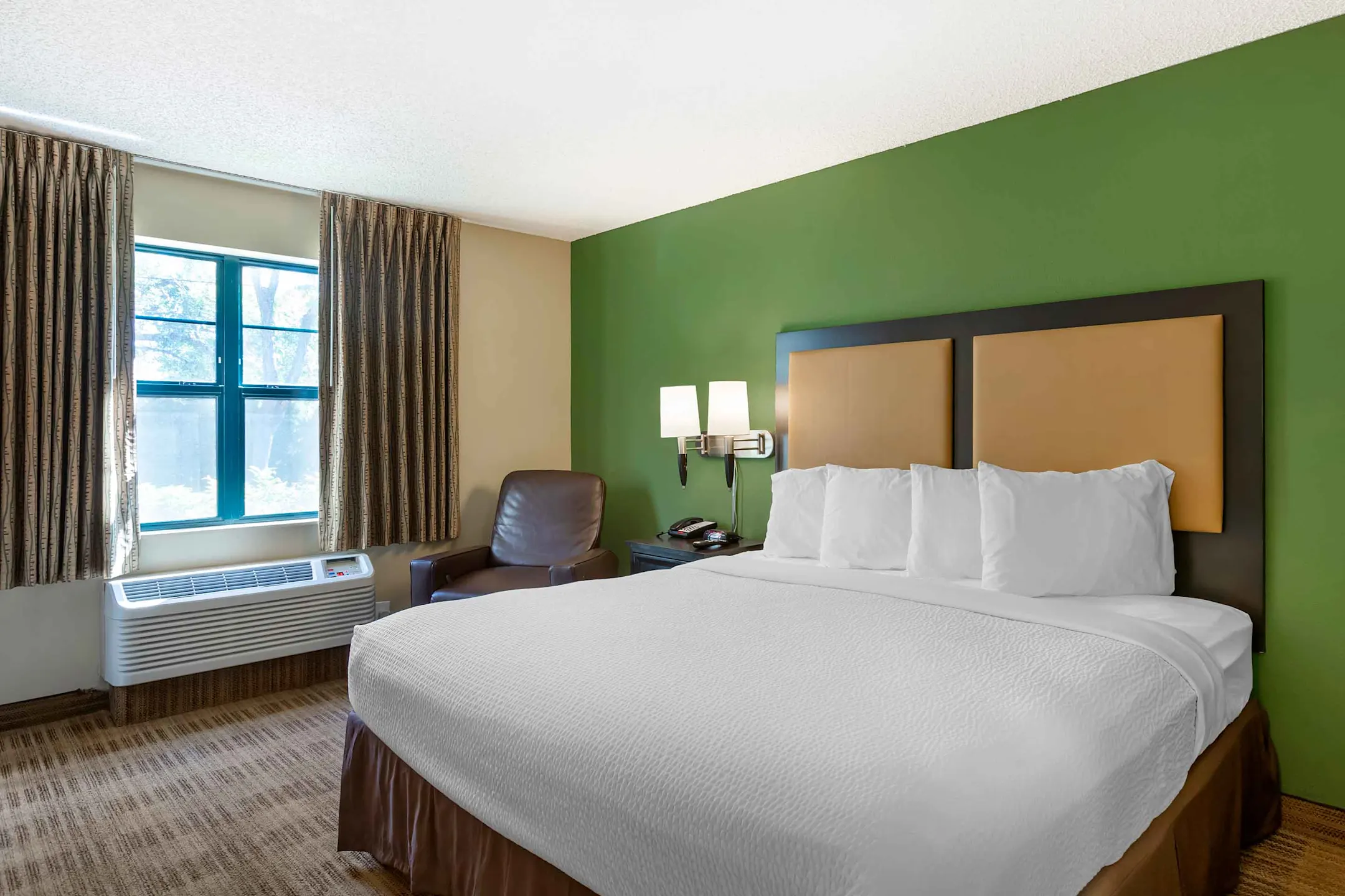 Bedroom - Furnished Studio - Boise - Airport - Boise, ID