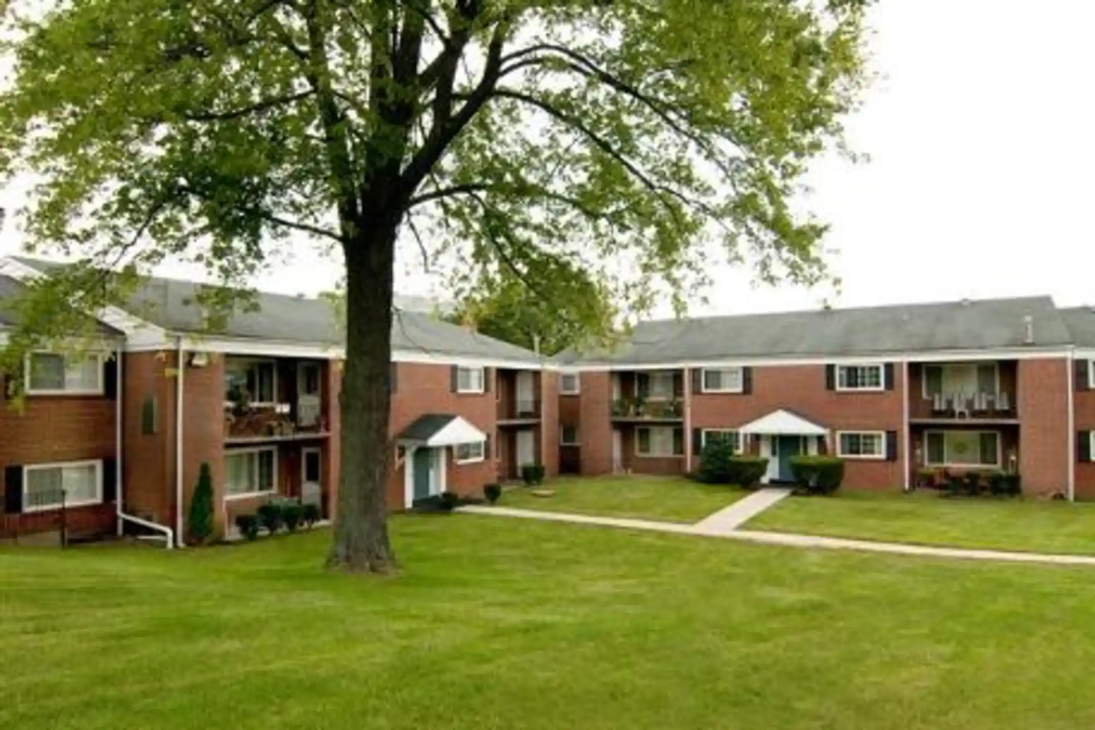 Sussex Square Apartments Apartments Plymouth Meeting, PA 19462