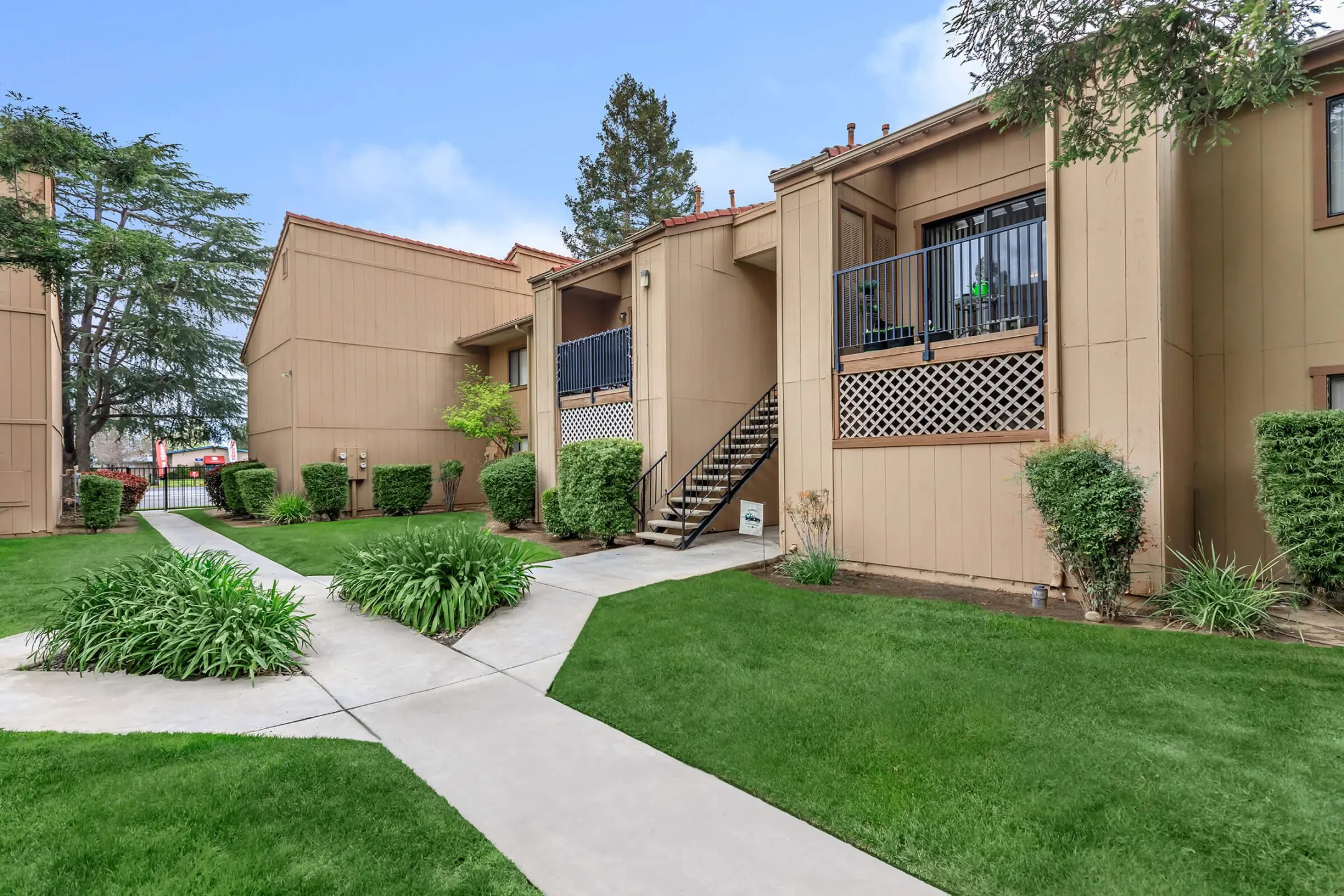 Pine Tree Village Apartments - Fresno, CA 93710