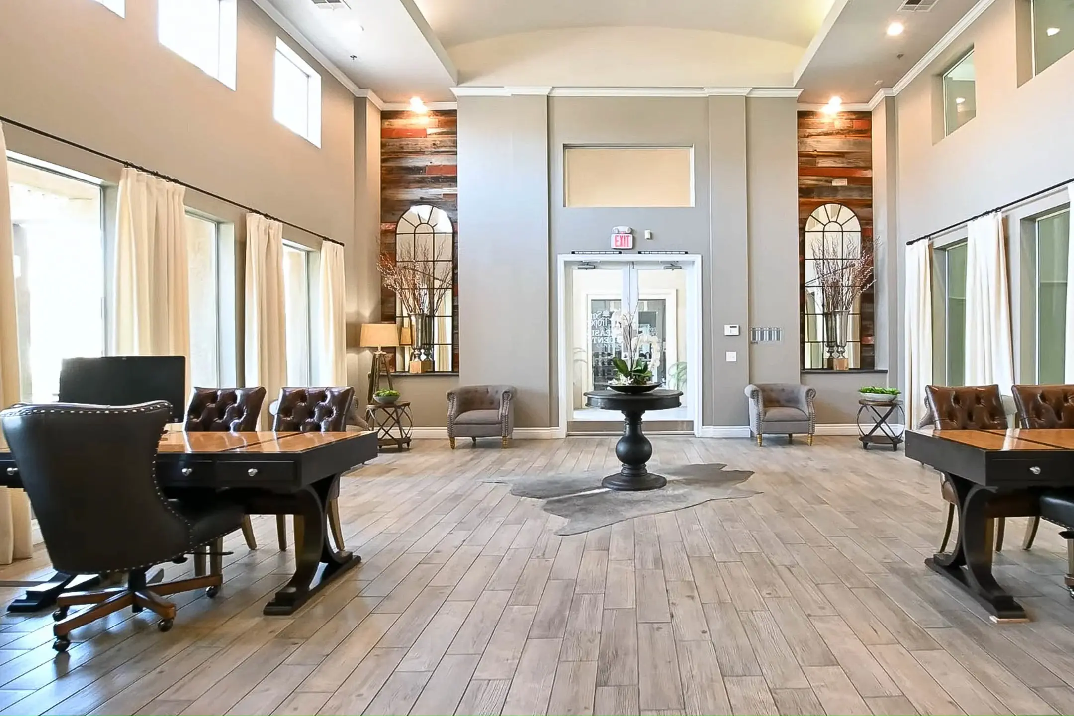 Living Room - San Tropez - Las Vegas, NV