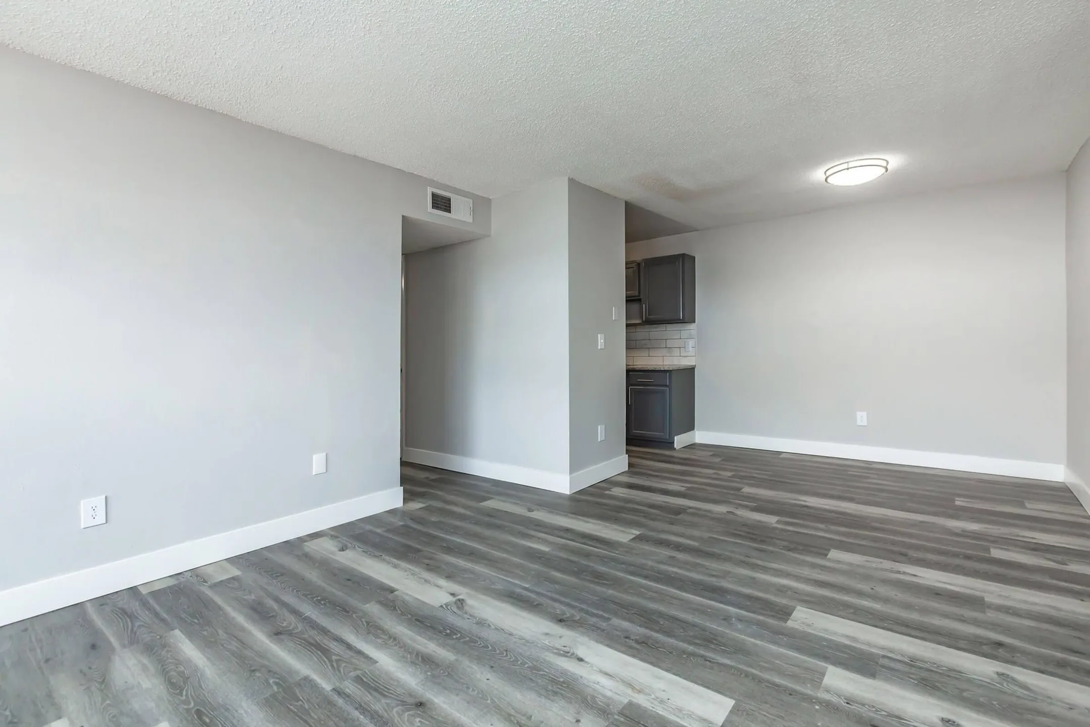 Armature Park Apartments 7702 Rivergate Dr Tampa, FL Apartments for