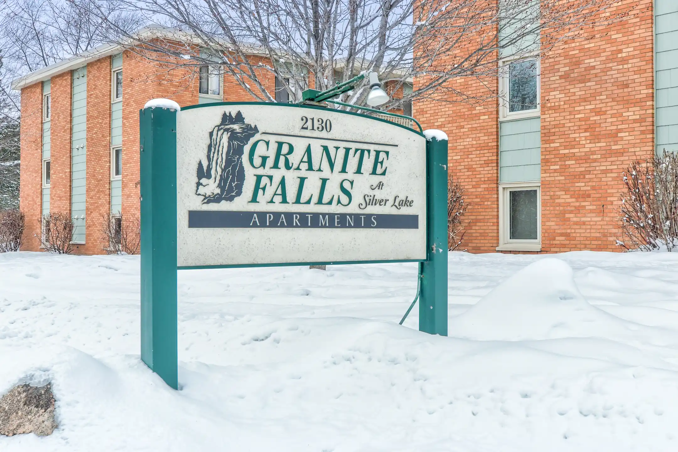 Granite Falls At Silver Lake Apartments New Brighton, MN 55112