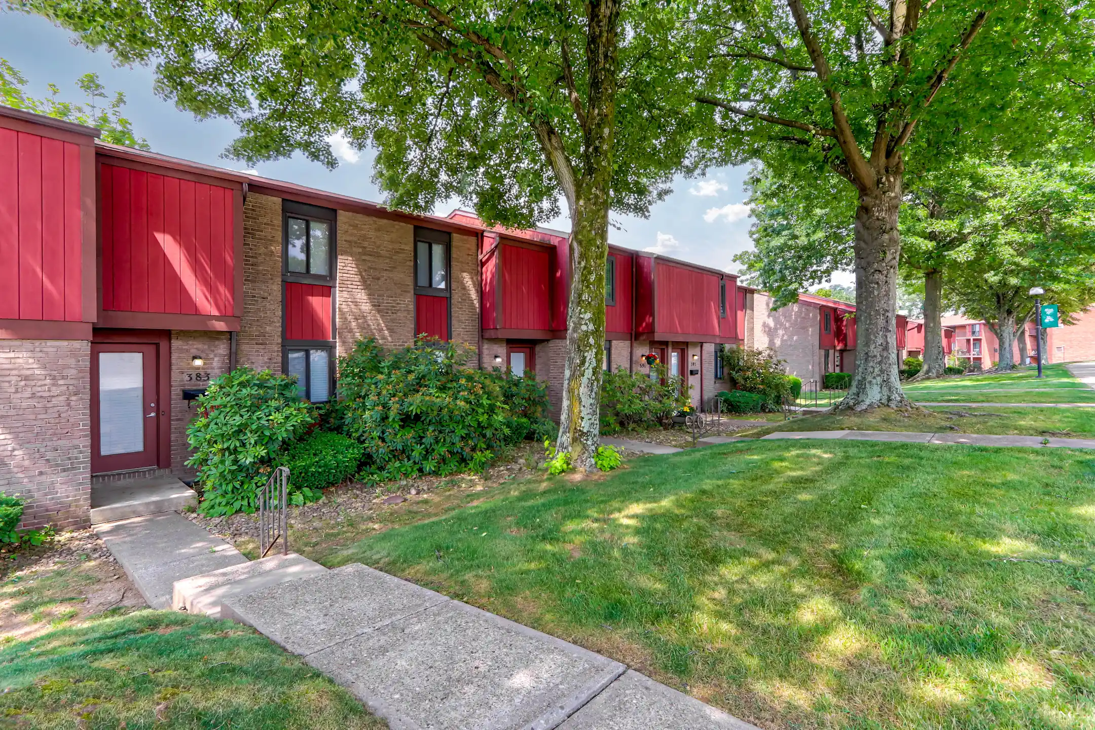 Monroeville Apartments at Deauville Park Apartments Monroeville, PA 15146