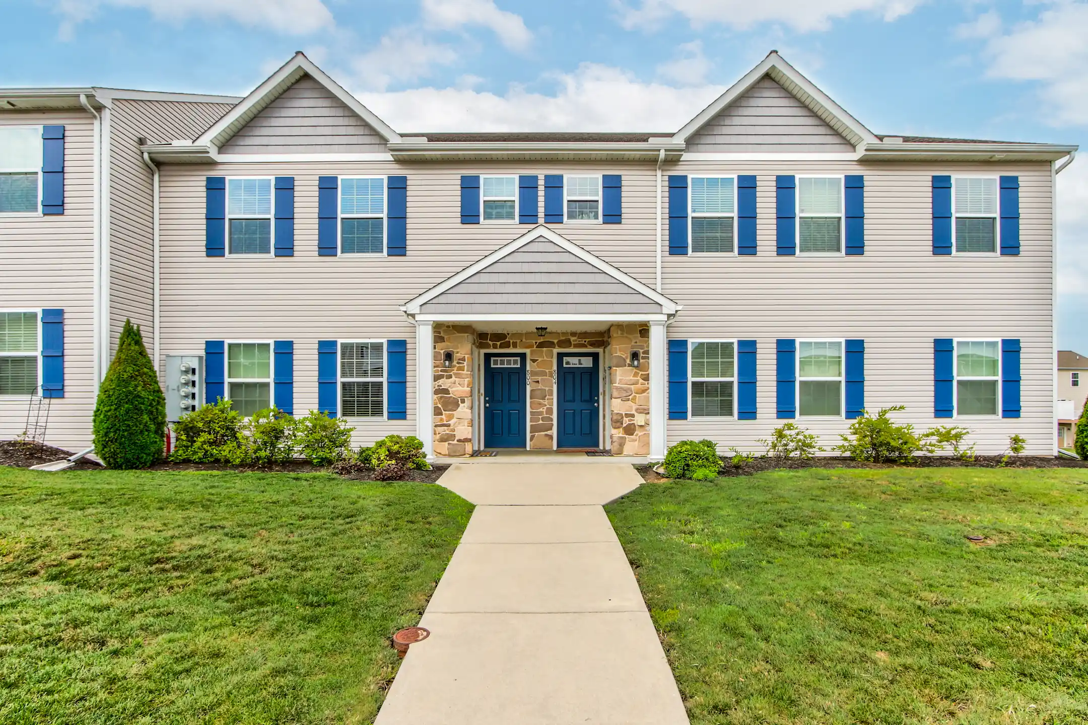 Fox Ridge Apartments and Townhomes 218 Wheatstone Ln Lebanon, PA