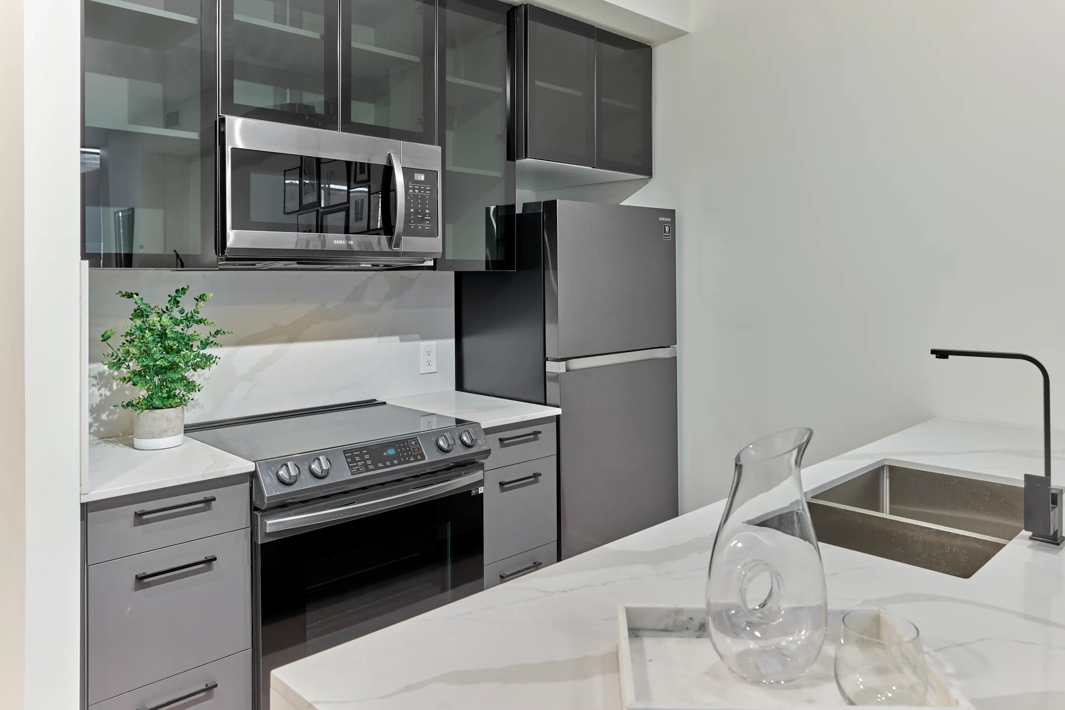Kitchen - Allure 258 - East Orange, NJ