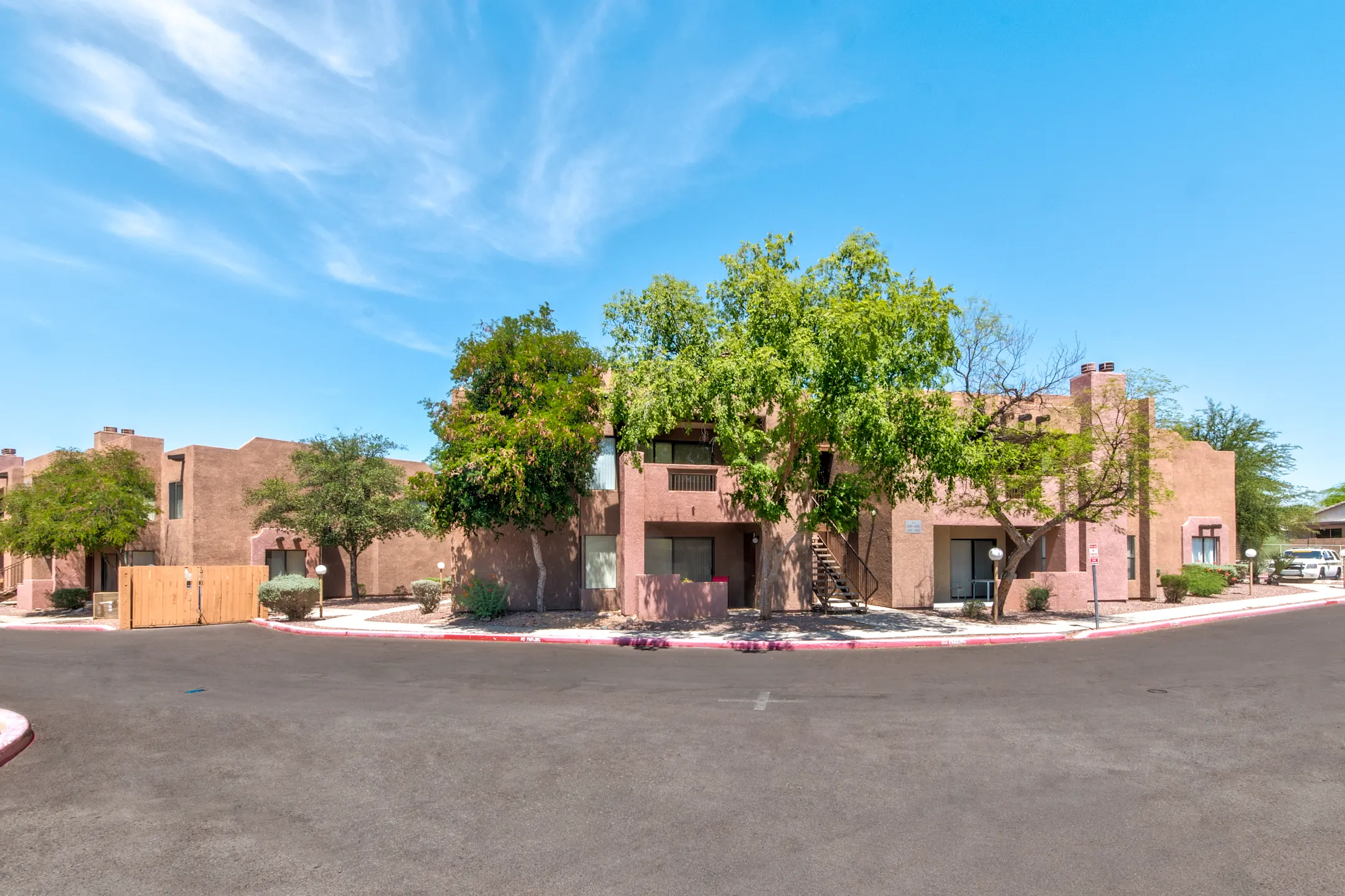 Dorinda Vista Apartments