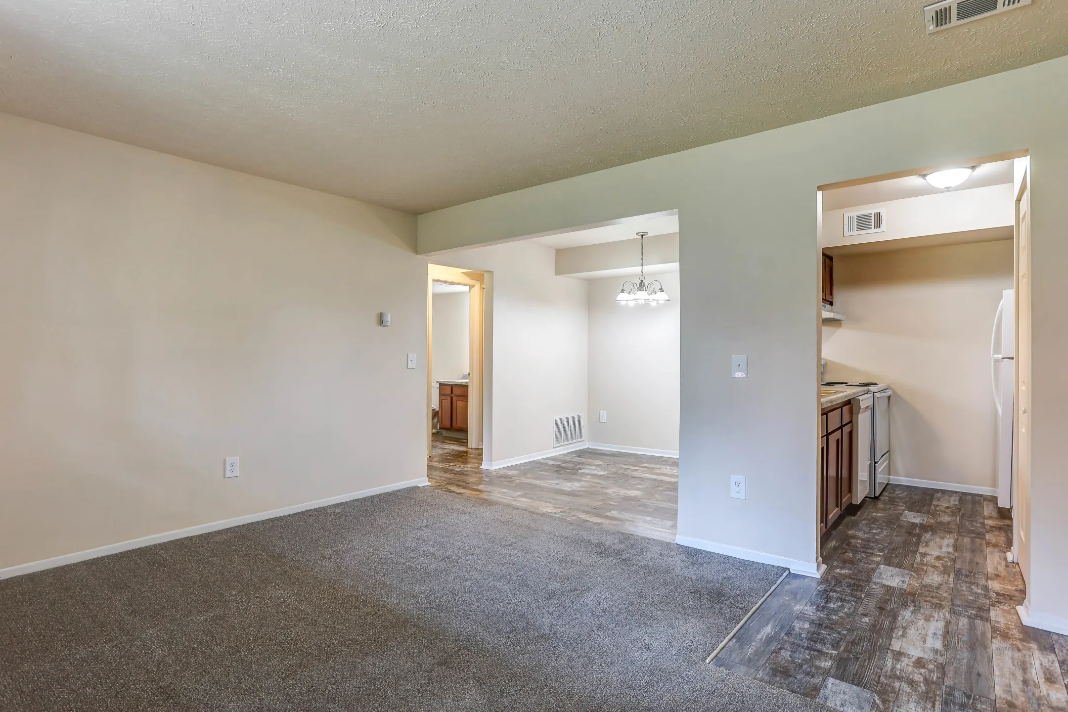 Country Knoll Apartments 333 12th St Plainwell, MI Apartments for