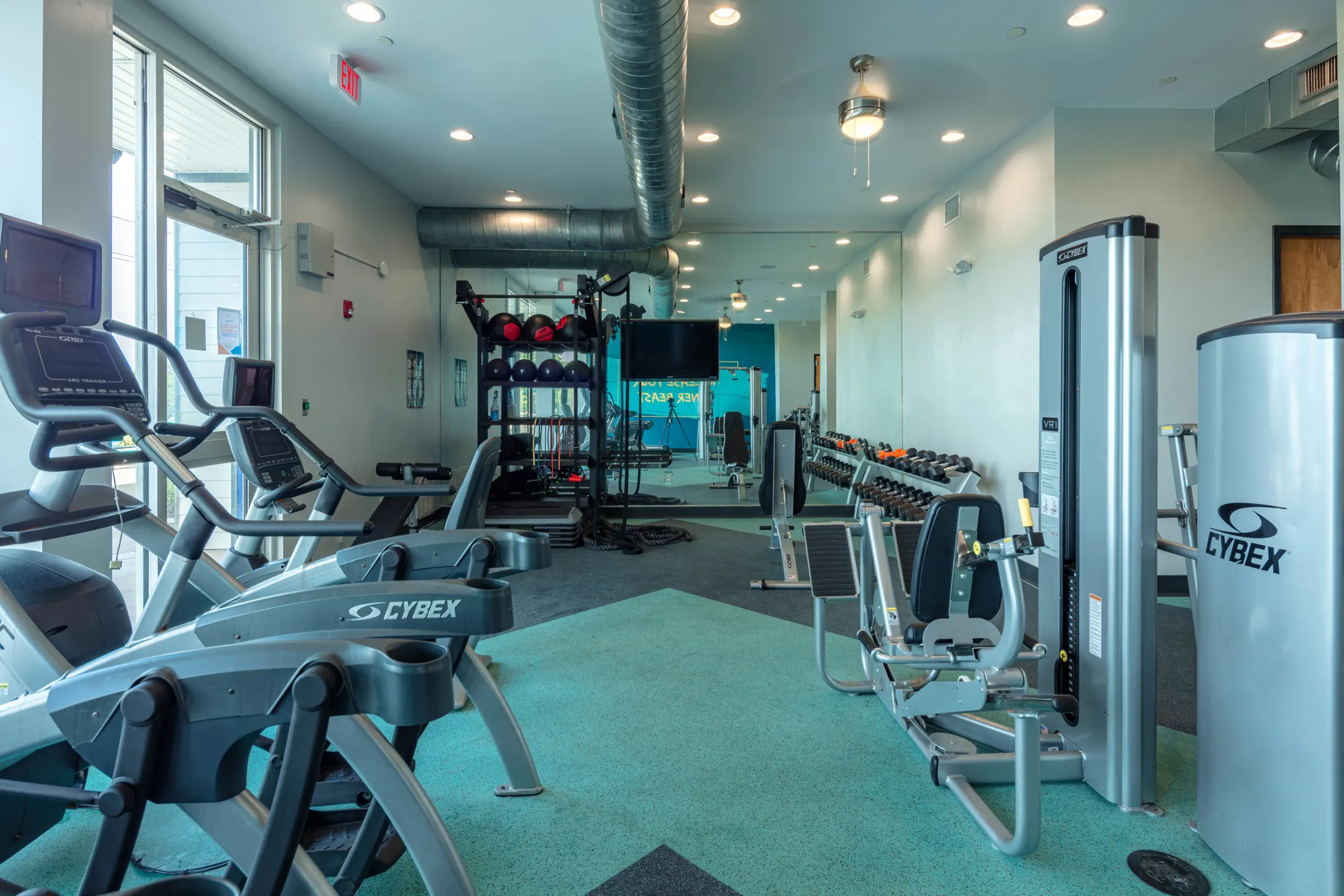 Fitness Weight Room - The Bluff at Waterworks Landing - Tuscaloosa, AL