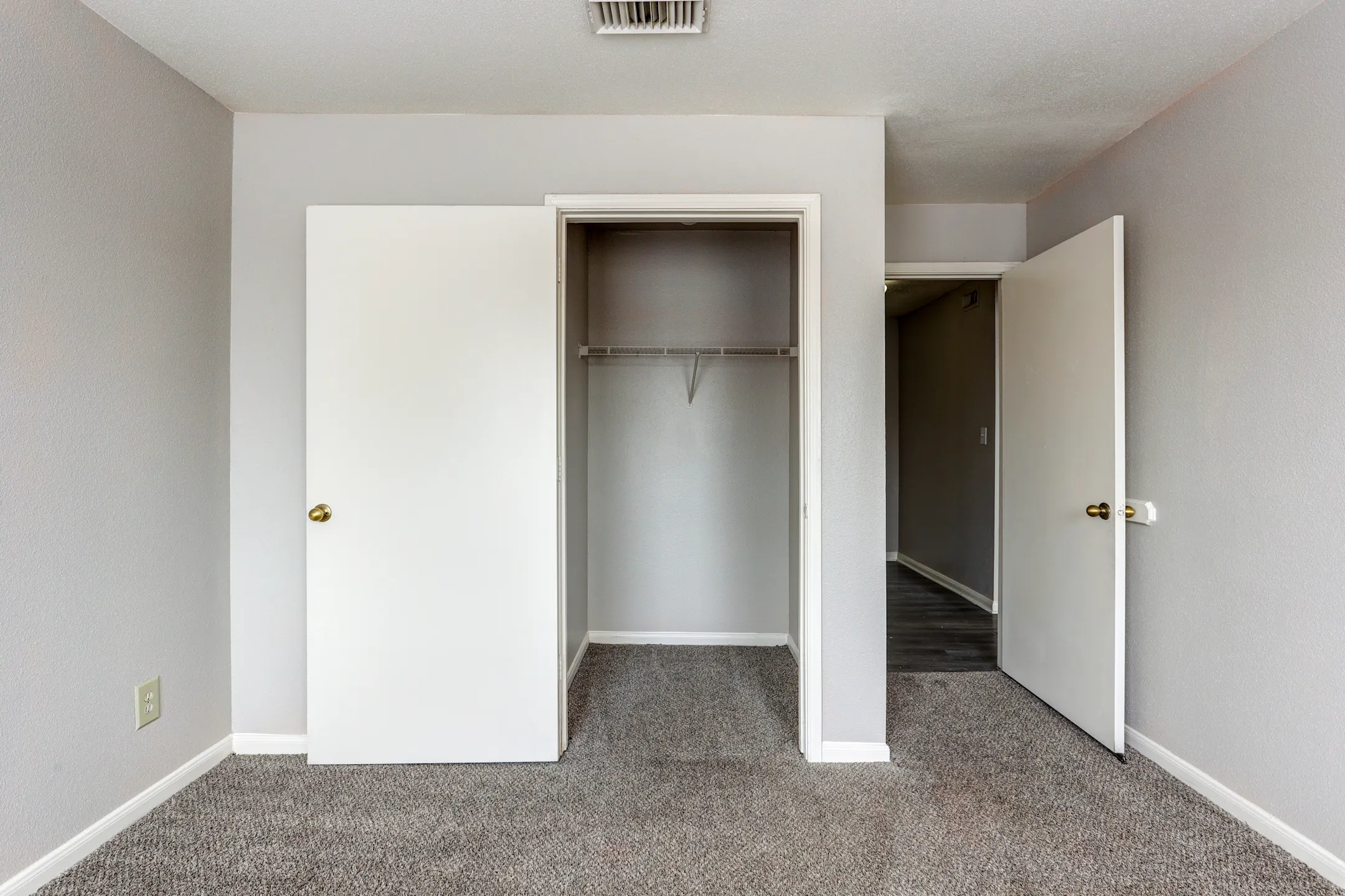 Scott Street Townhomes 7245 Scott St Houston, TX Apartments for