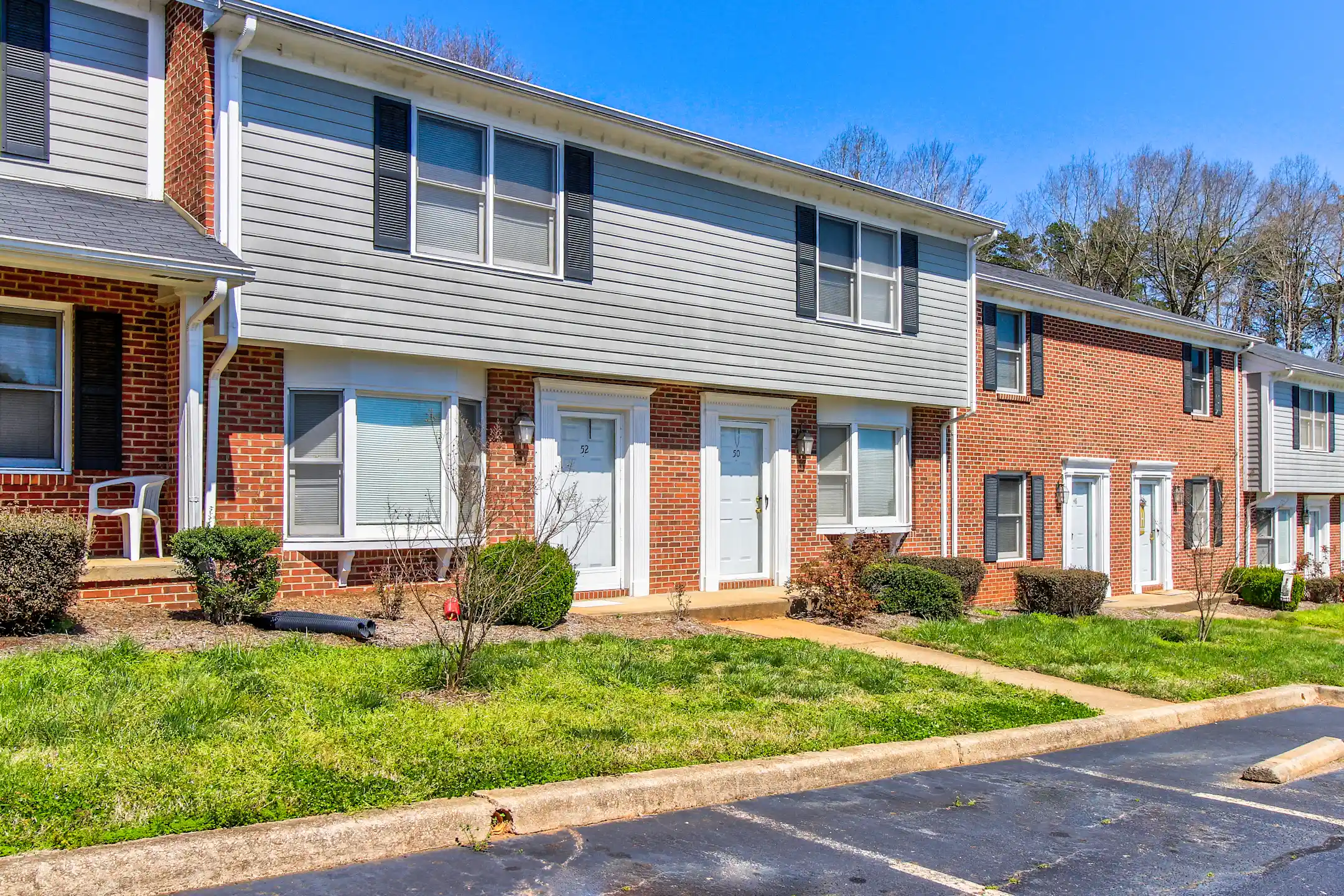 Wellington Manor Apartments Martinsville, VA 24112