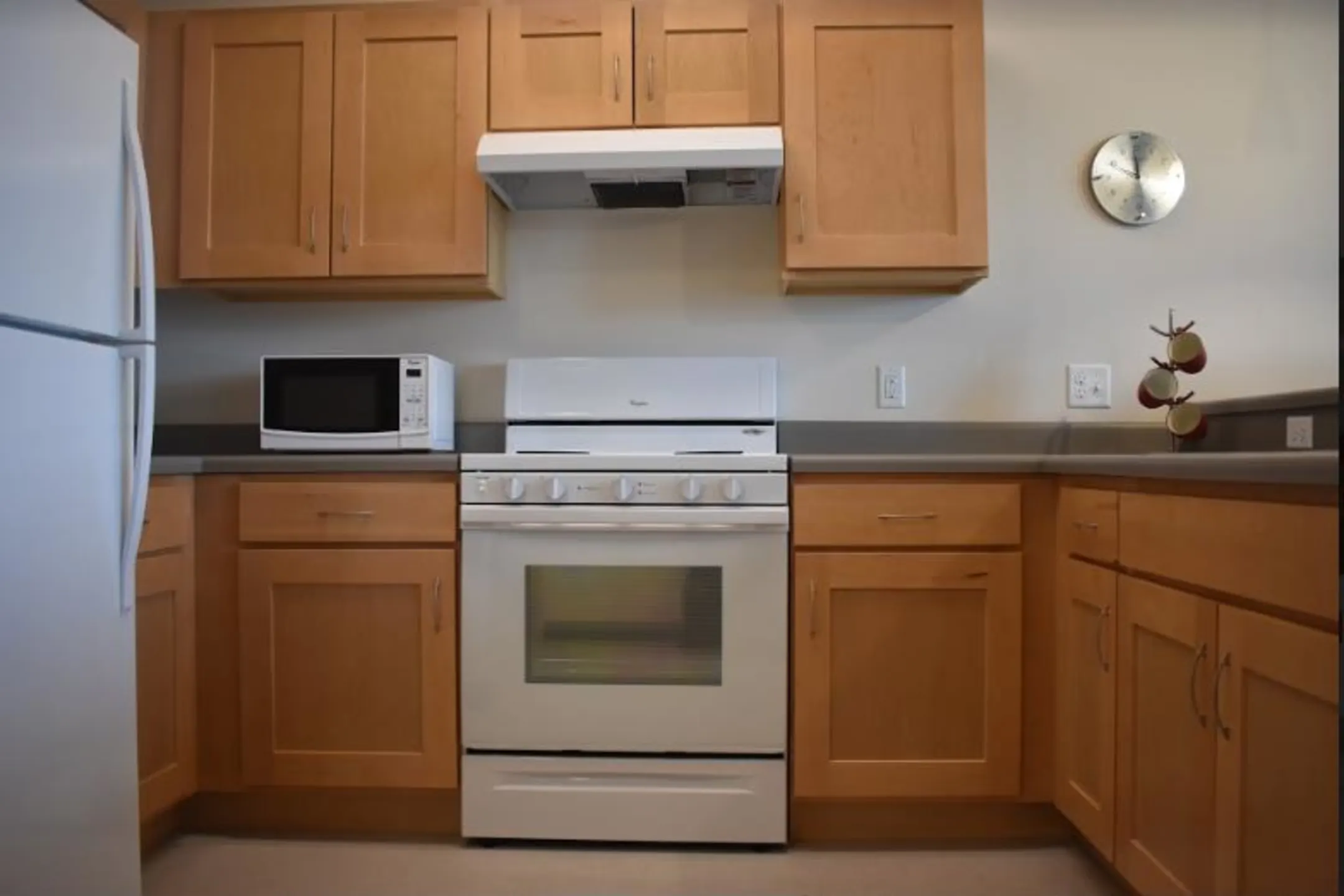 Greenwich Park Apartments - Milwaukee, WI