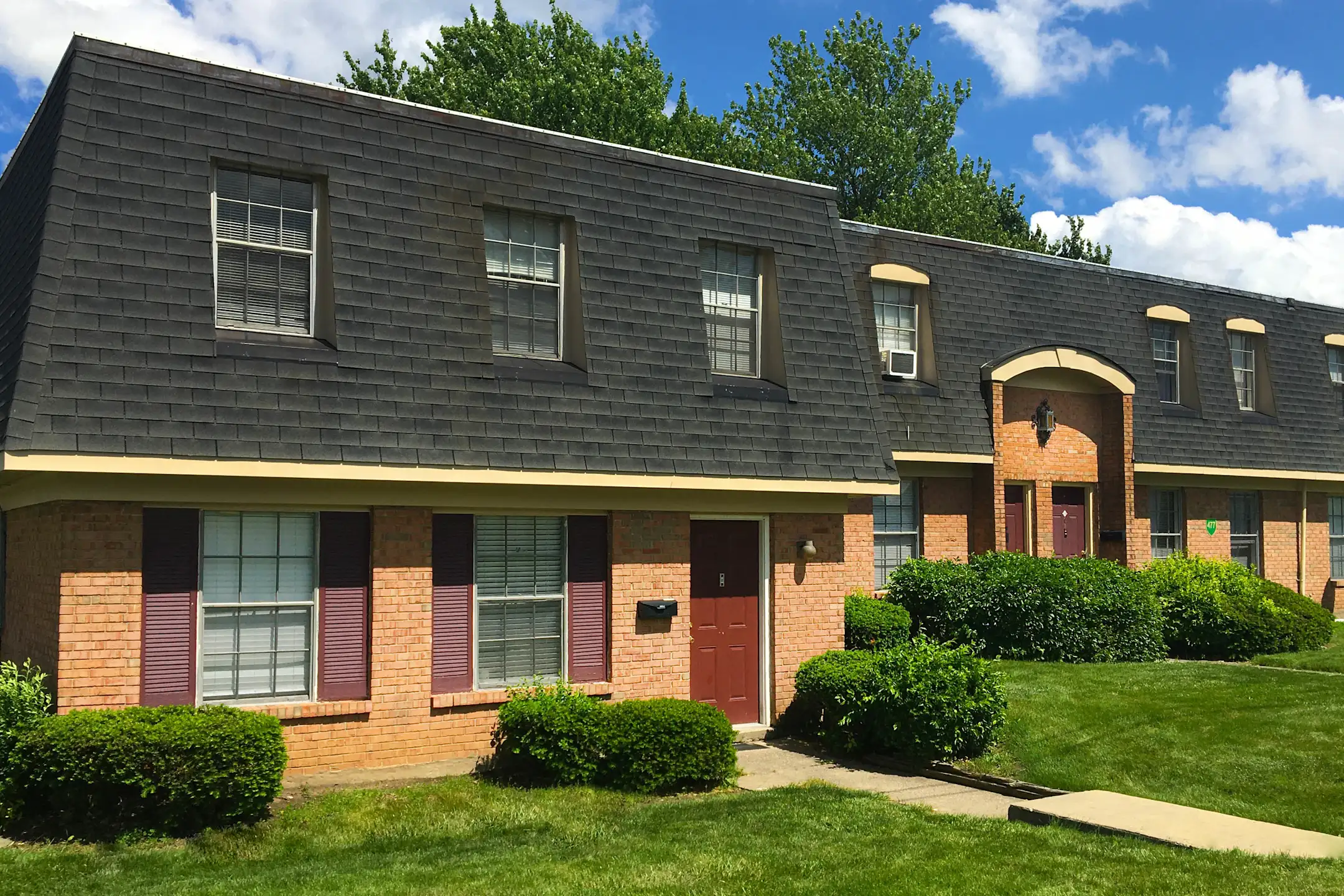 Building - Forest Park Apartments - Cincinnati, OH