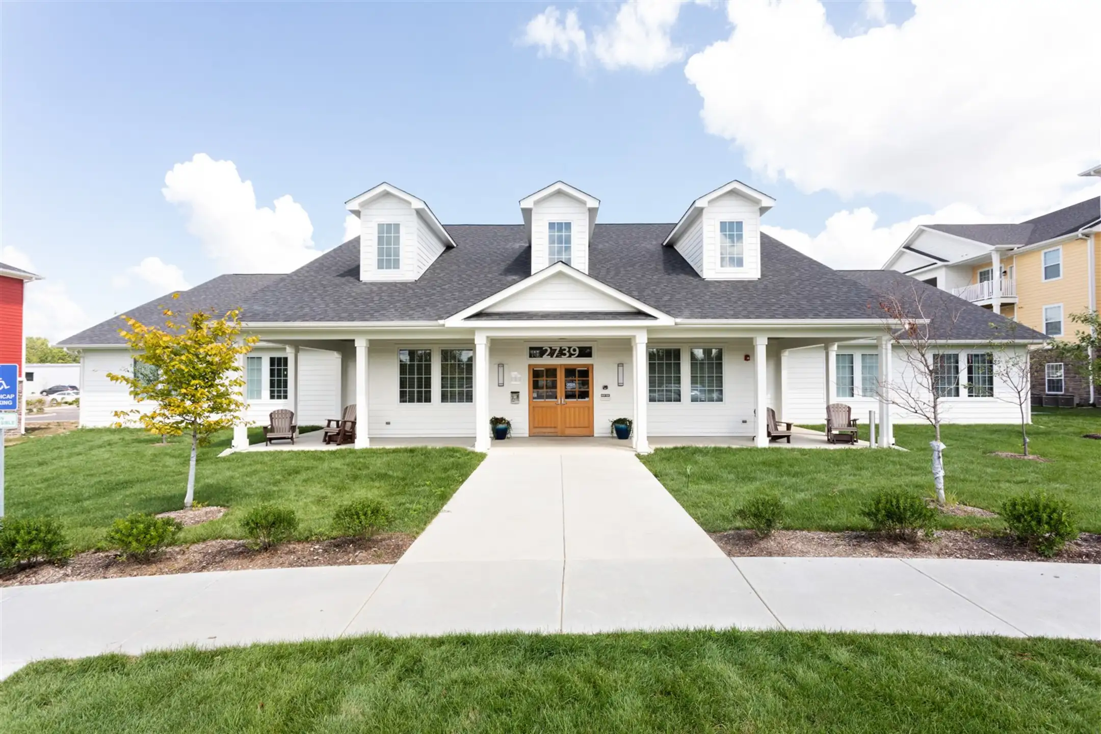 Adams Village Apartments & Townhomes Apartments Bloomington, IN 47403