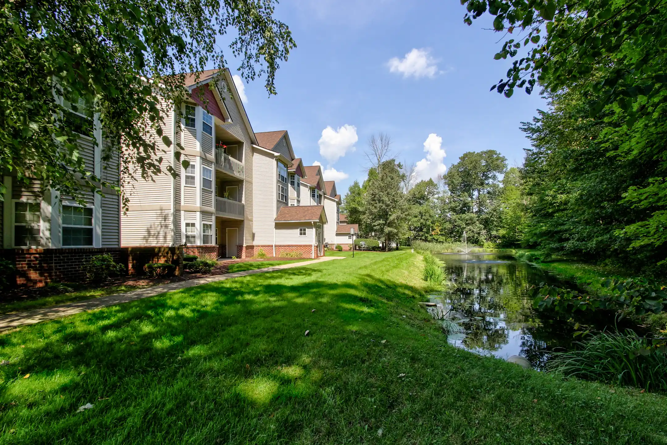 Southcreek Apartments 1100 Boardman Canfield Rd Youngstown, OH for Rent Rent.