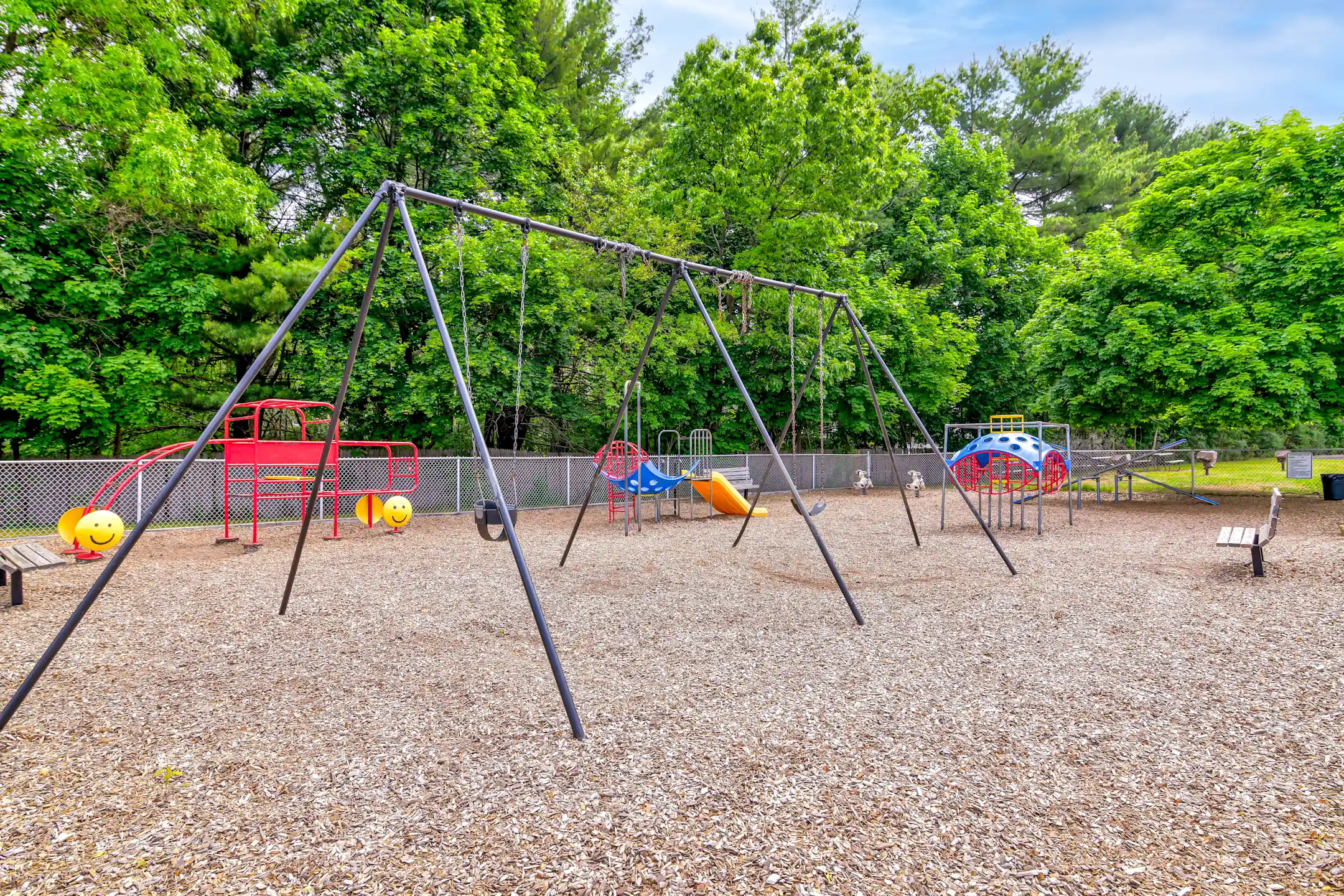 Lord Baron Apartments Apartments Burlington, MA 01803