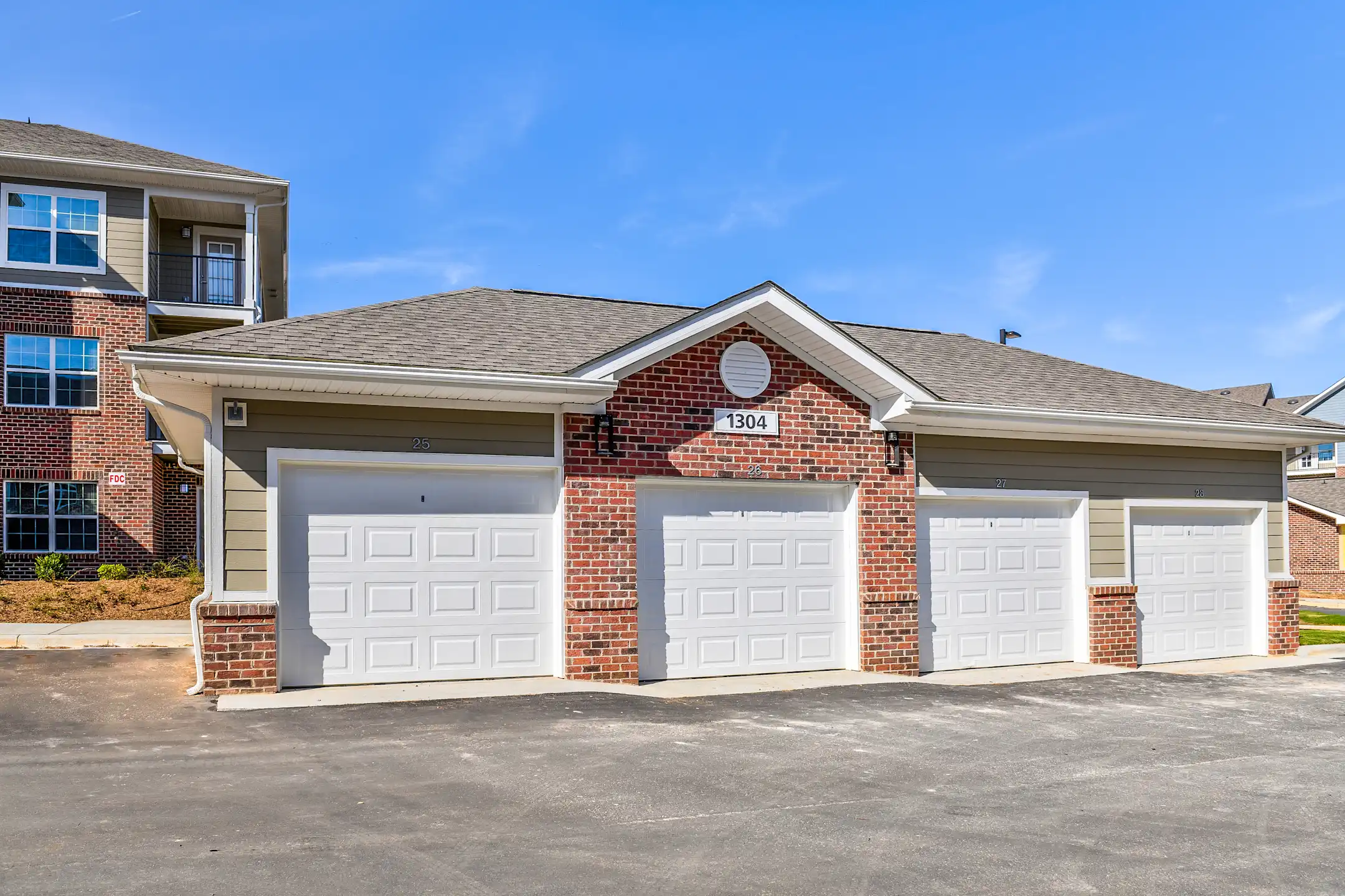 Building - Granite Pointe Apartment Homes - Charlotte, NC