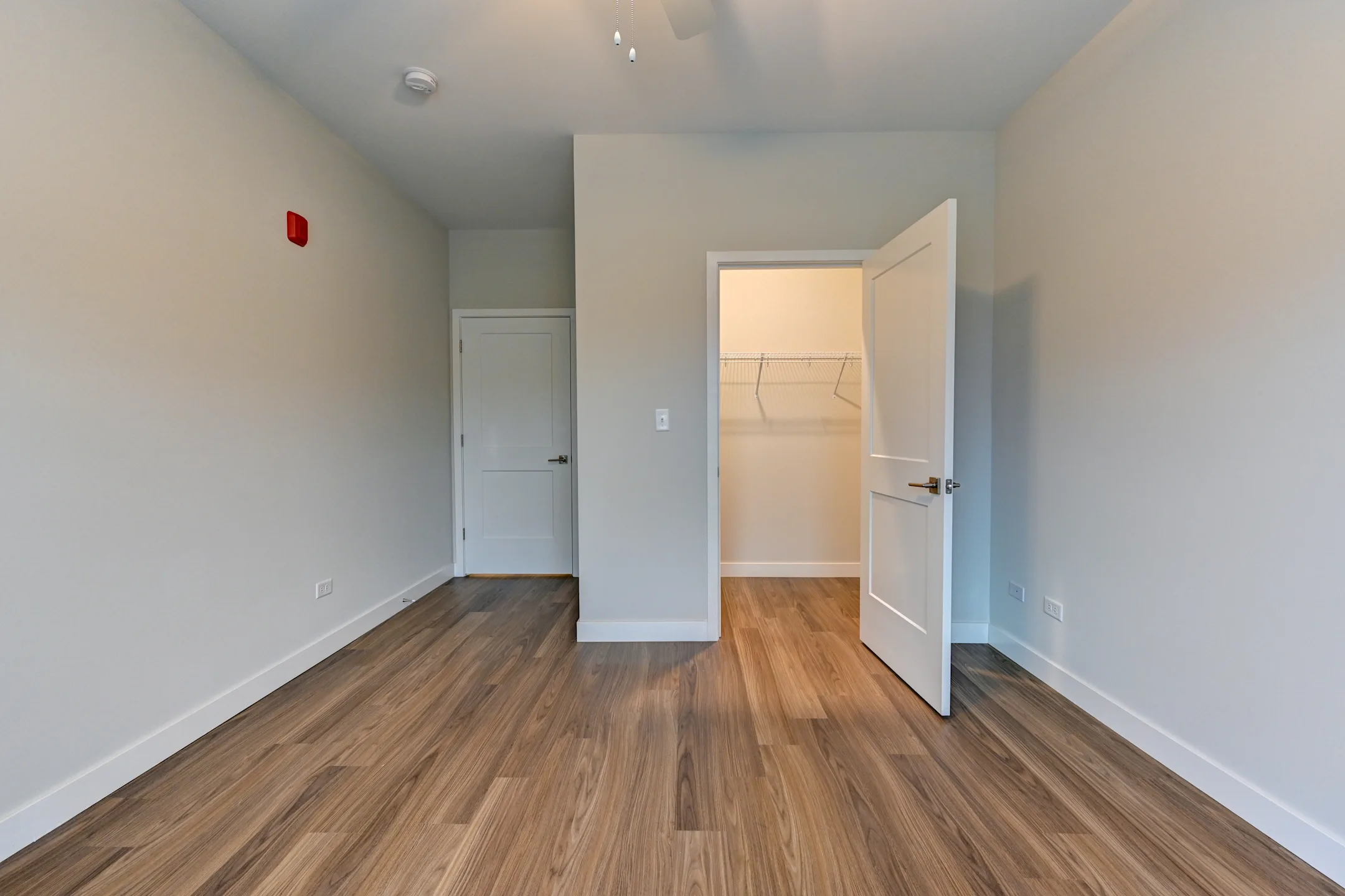 Willow Glen Apartments Willow Springs, IL 60480