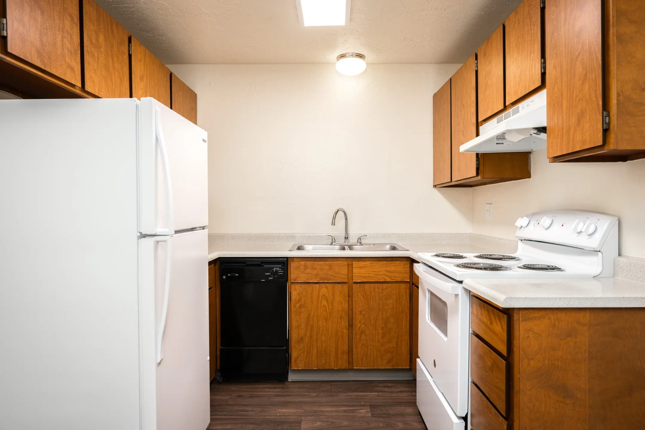 Broadway Center Apartments Eugene, OR 97401