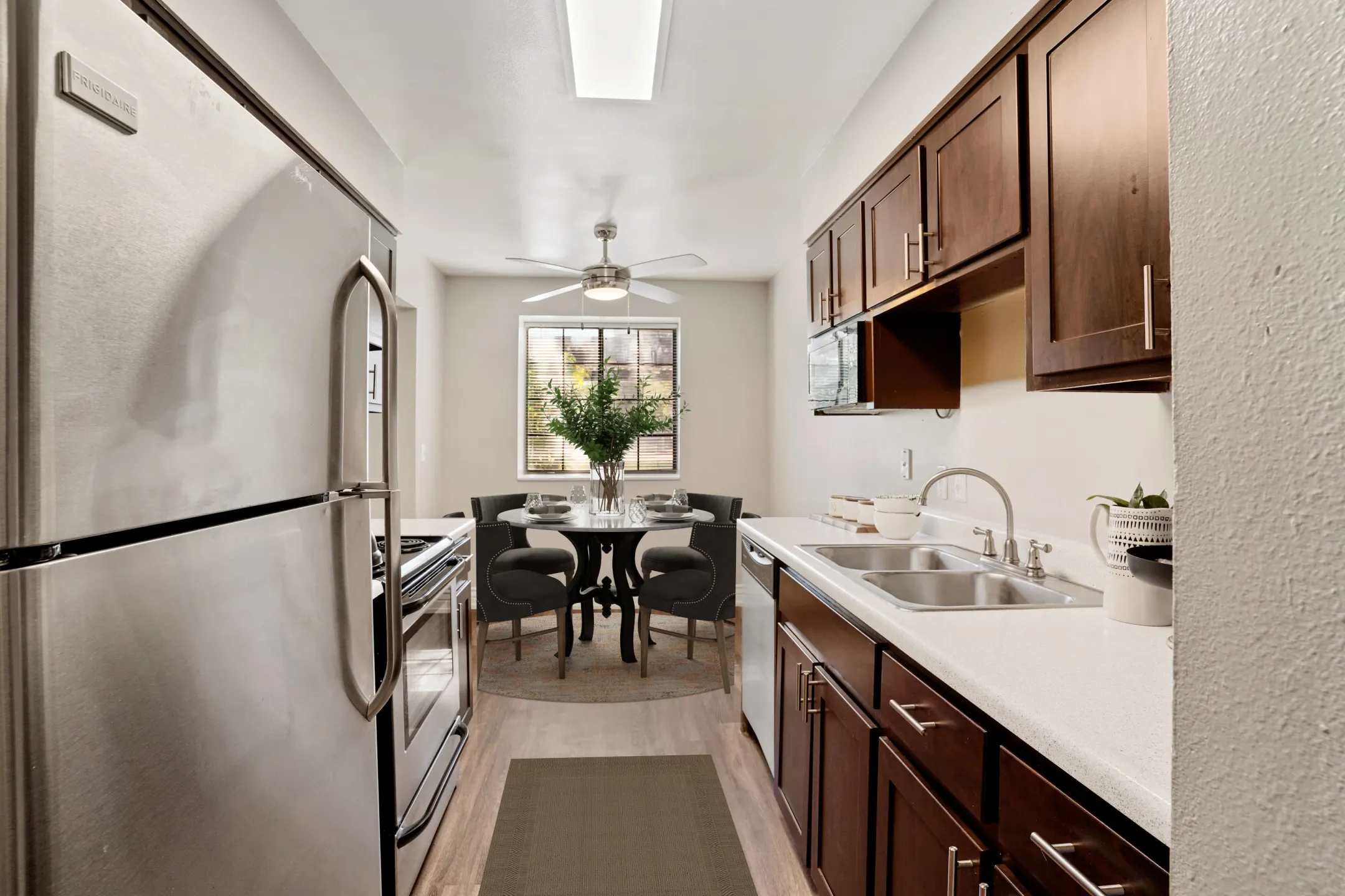 Royal Ridge Apartments Midvale, UT 84047