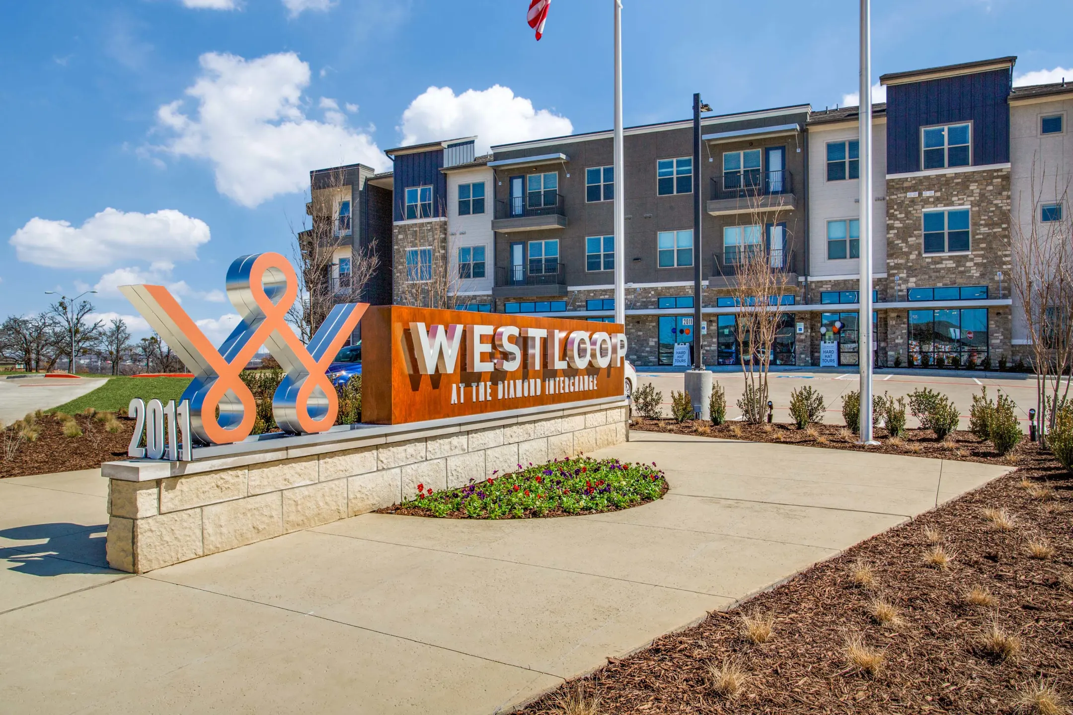 Westloop at the Diamond Interchange - Irving, TX