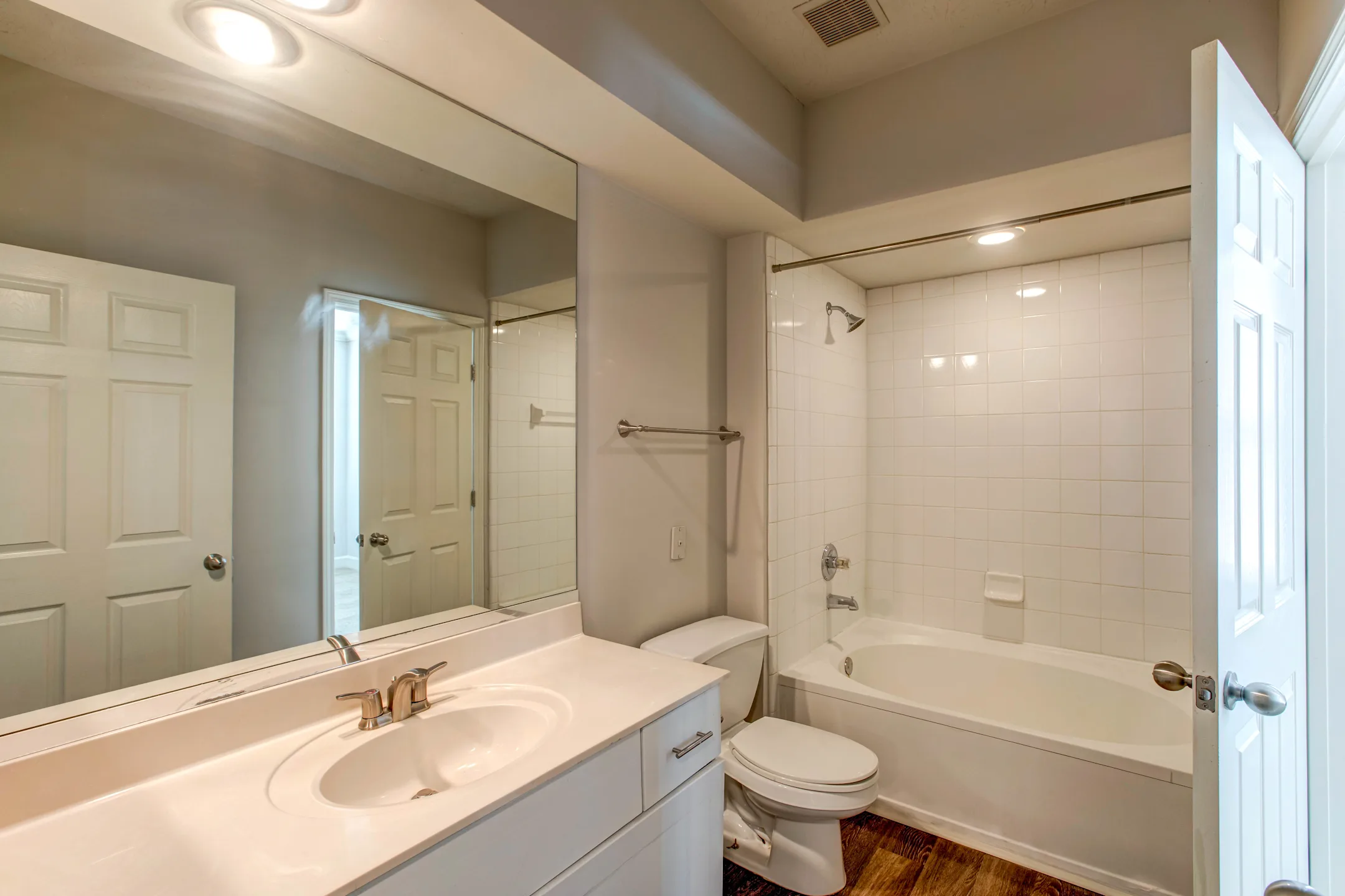 The Flats at North Springs Apartments Atlanta, GA 30328