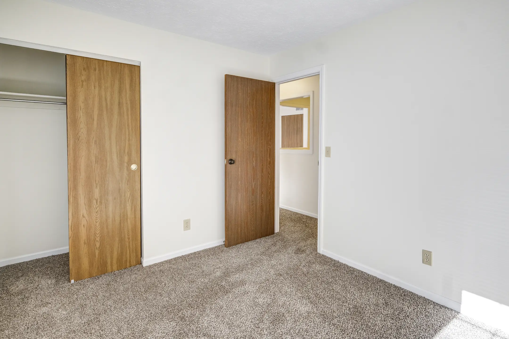 Oakmont Apartments Apartments Batesville, IN 47006